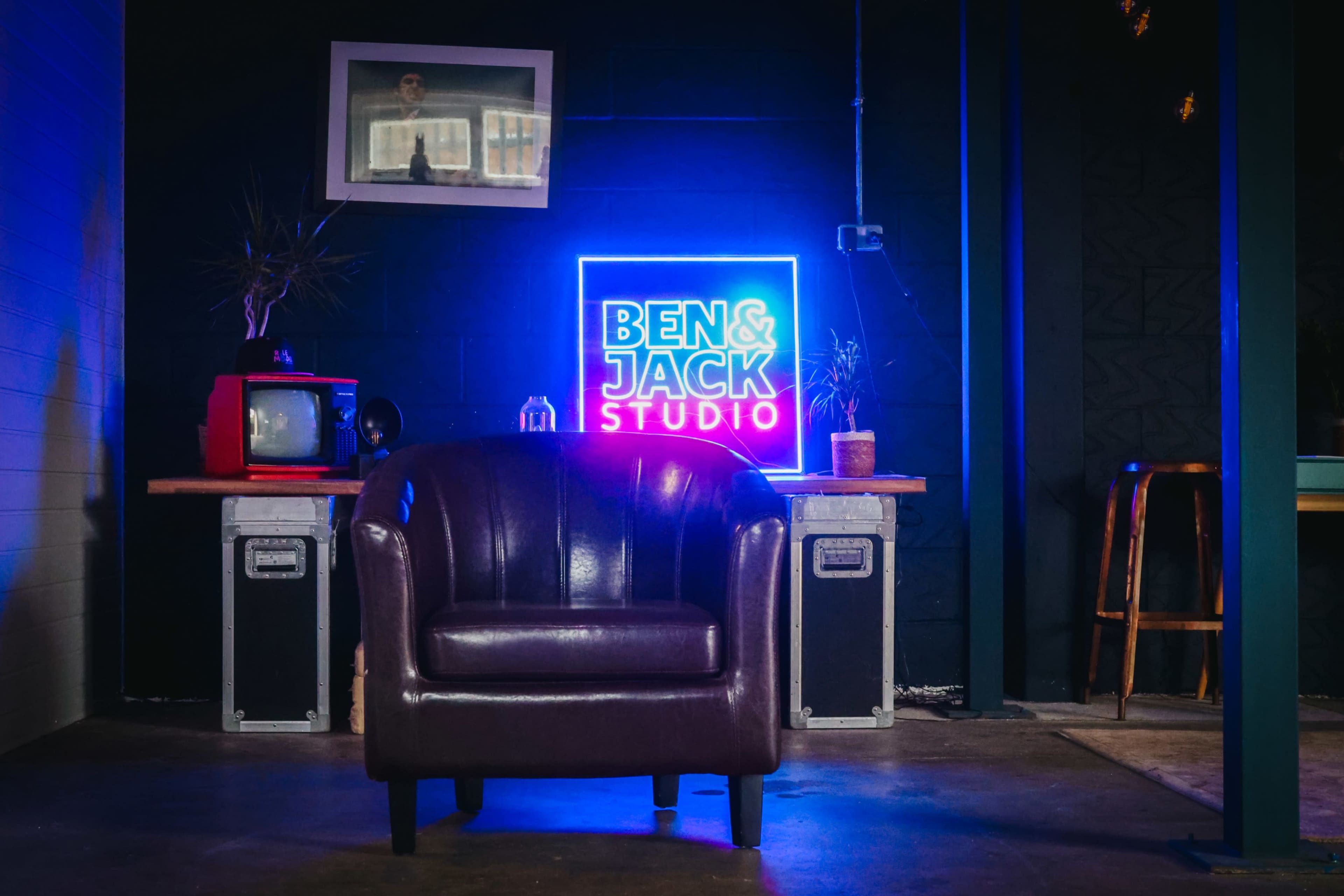 Spacious and versatile media studio for film, photo, podcast and events. Image in Maidenhead, Maidenhead, ENG