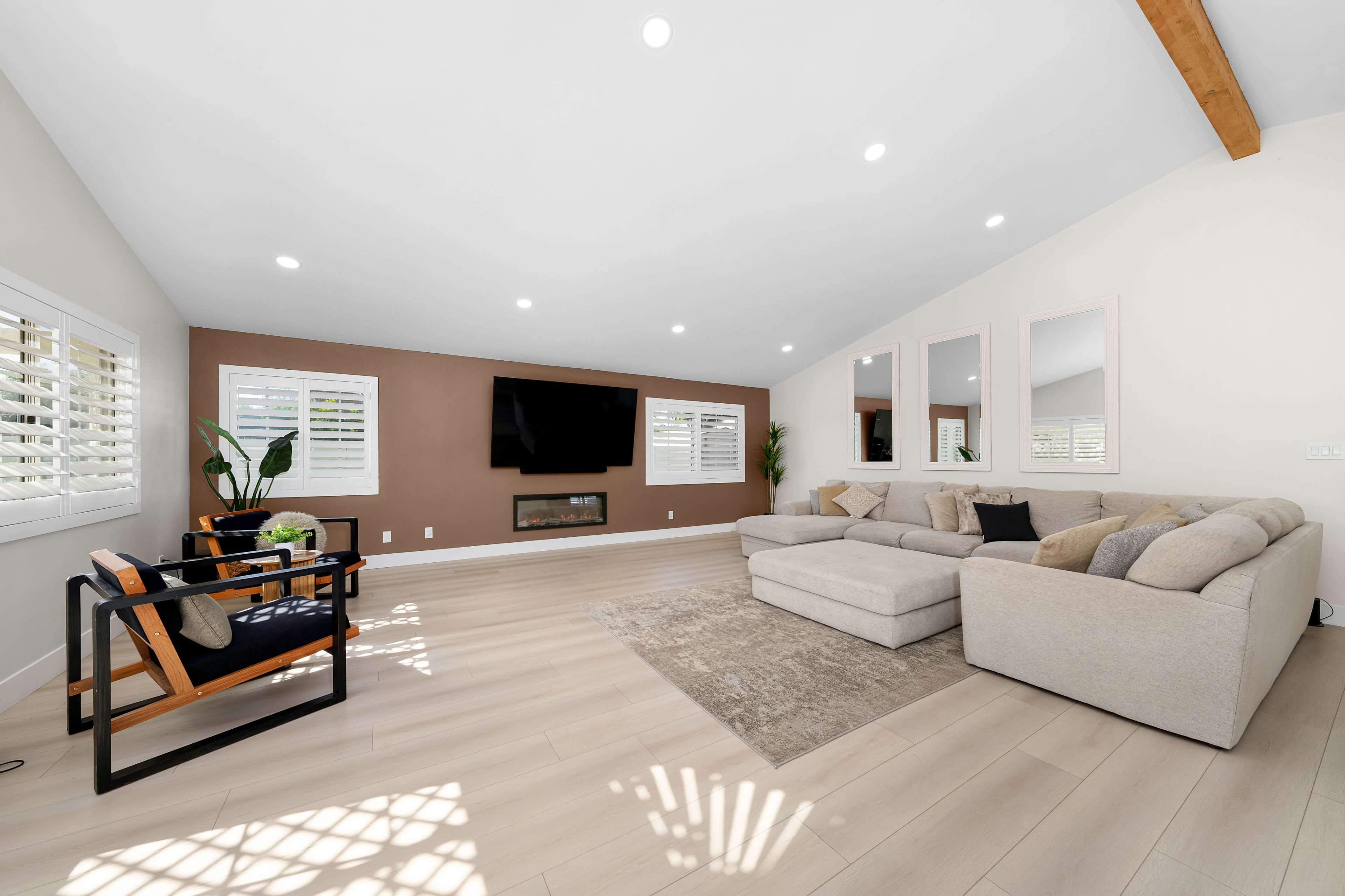 Roomy Family Home in Chula Vista – Perfect for Small Gatherings or Meetings Image in Chula Vista, CHULA VISTA, CA