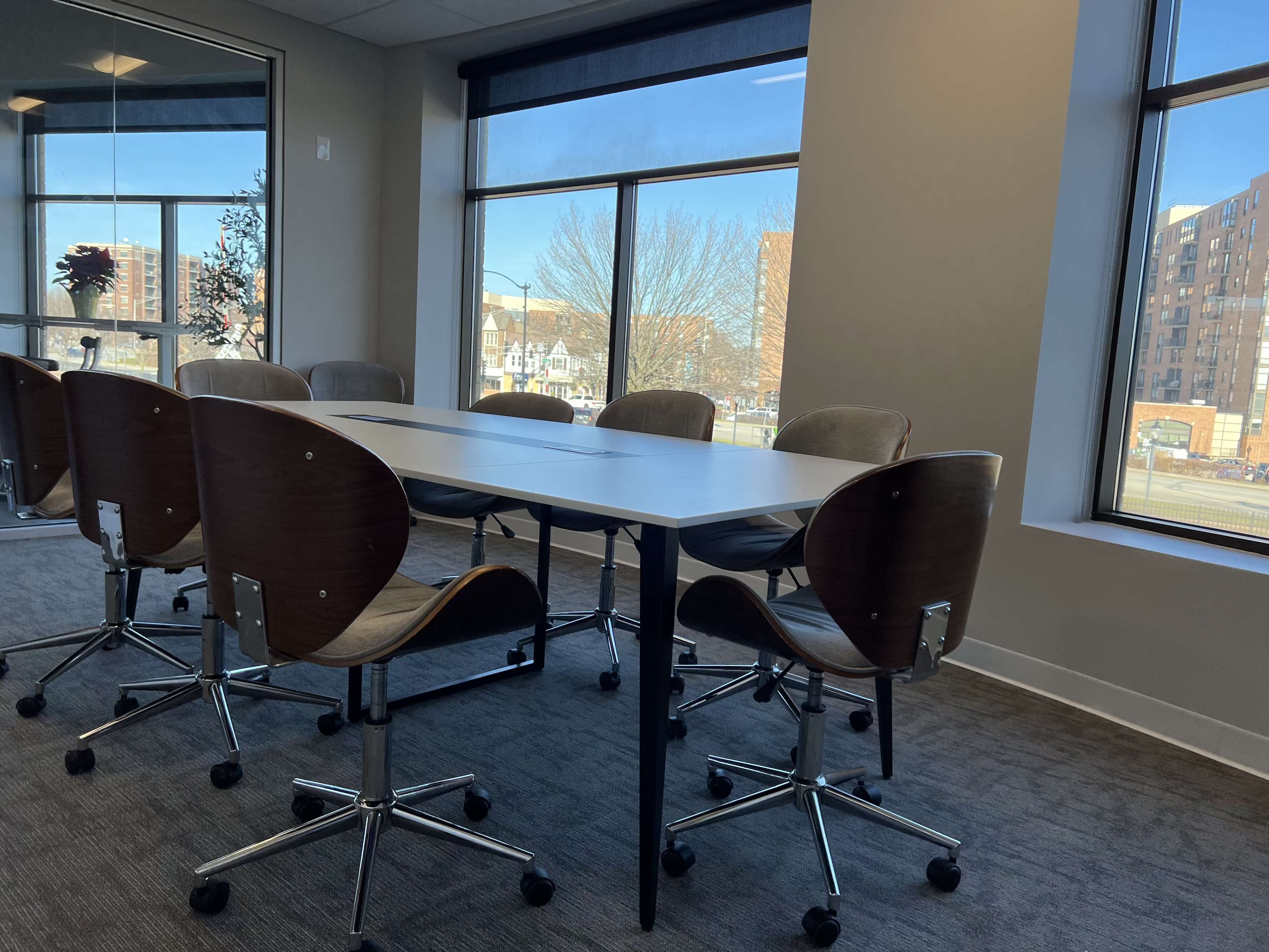 Professional and welcoming Conference and Meeting Room in Downtown Arlington Heights Image in Wheeling Township, Arlington Heights, IL