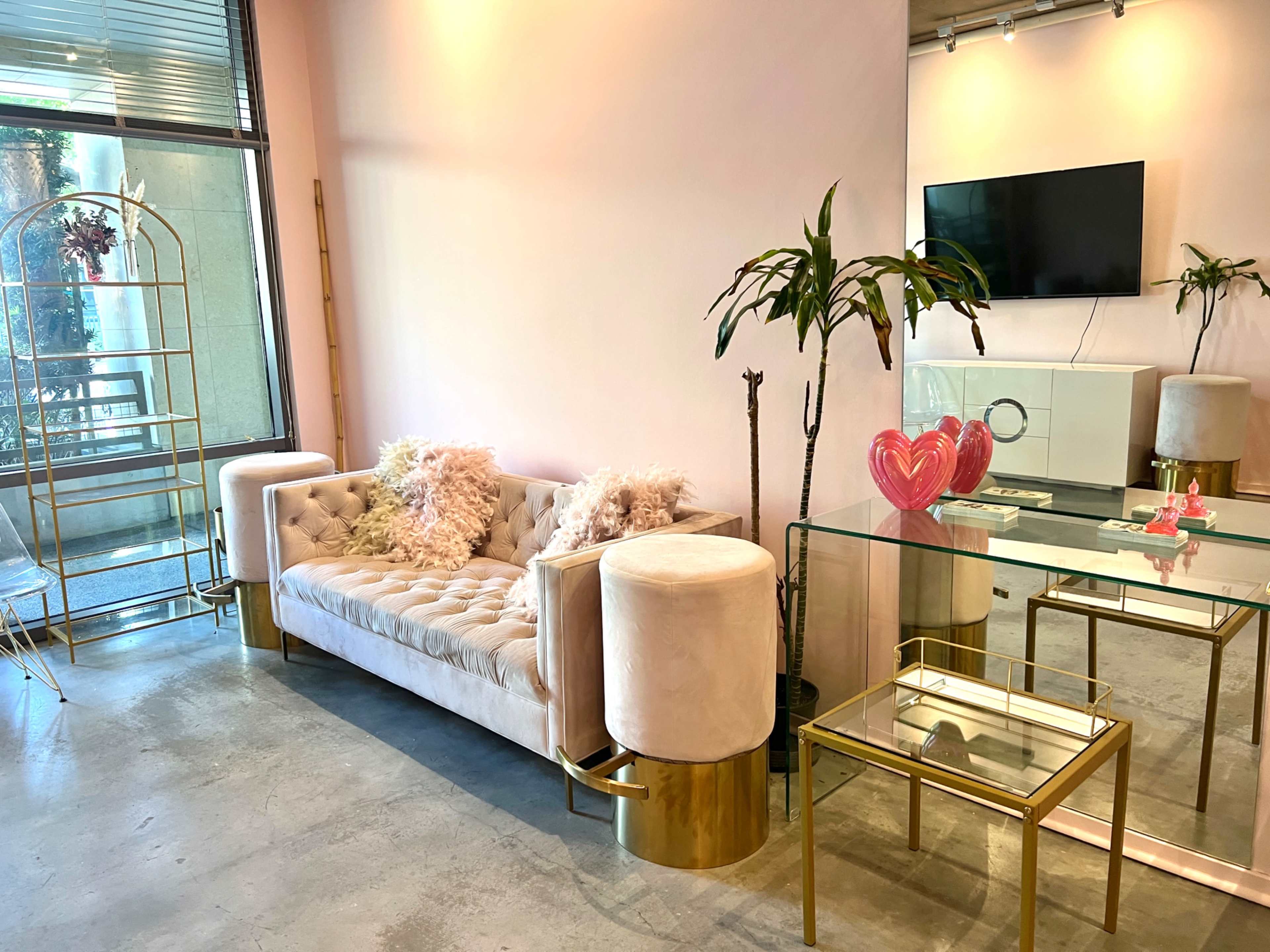 Downtown Boutique Studio with Soft Lux Vibes Image in East Village, San Diego, CA