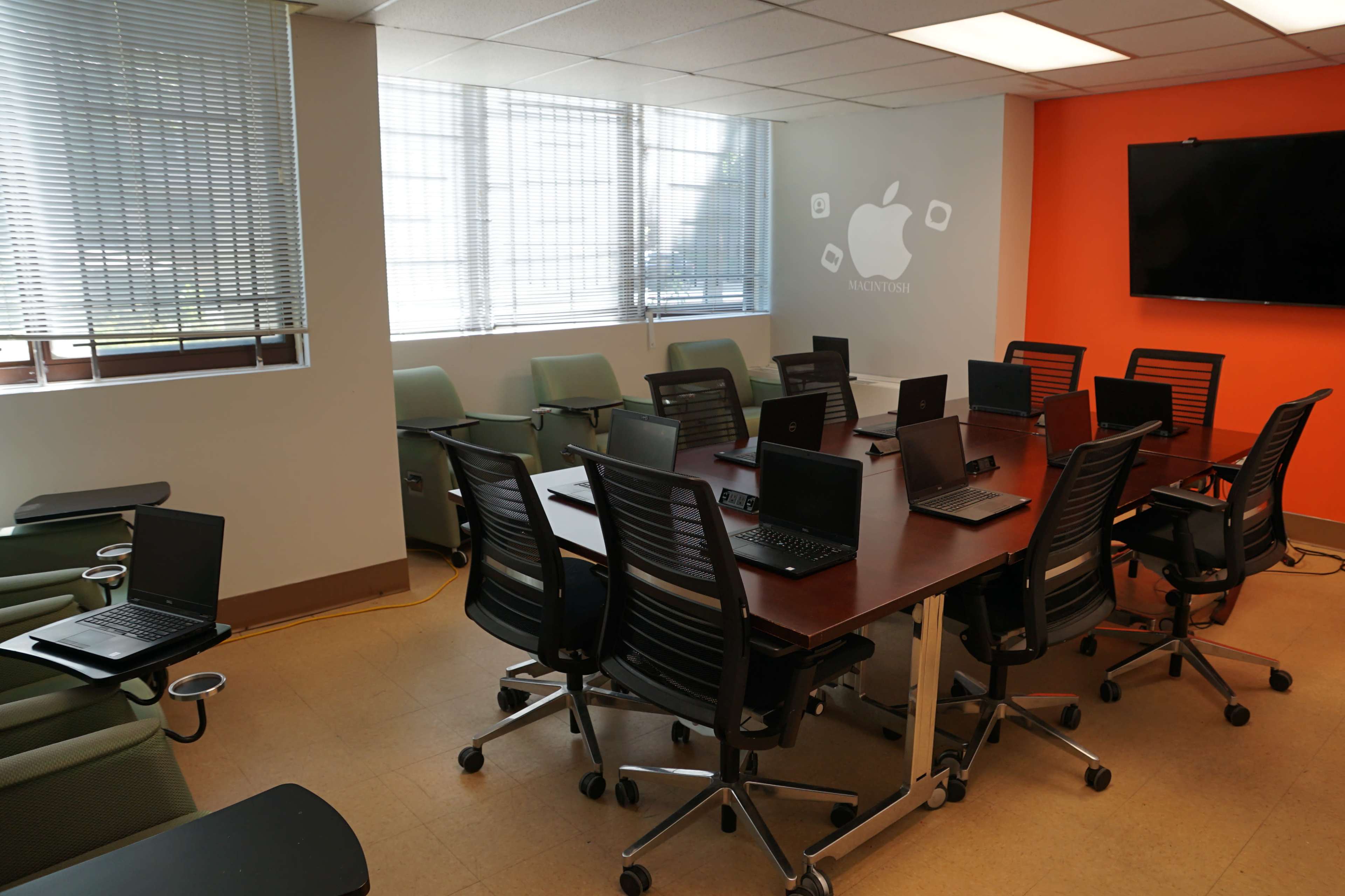 Computer Lab/Classroom Image in Downtown, Washington, DC, DC