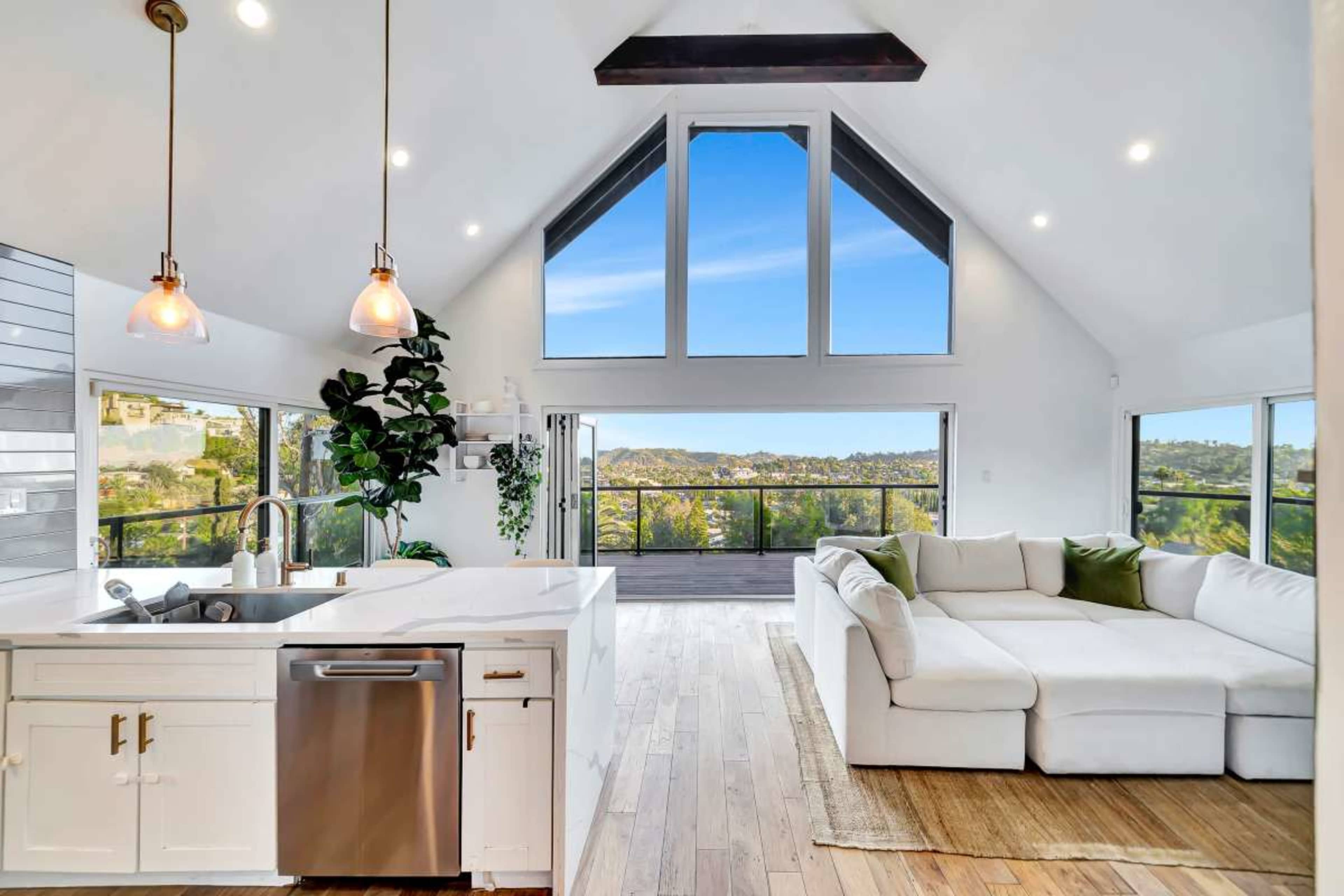 Luxury Hillside Manor w/ Sprawling Highland Views Image in Northeast Los Angeles, Los Angeles, CA