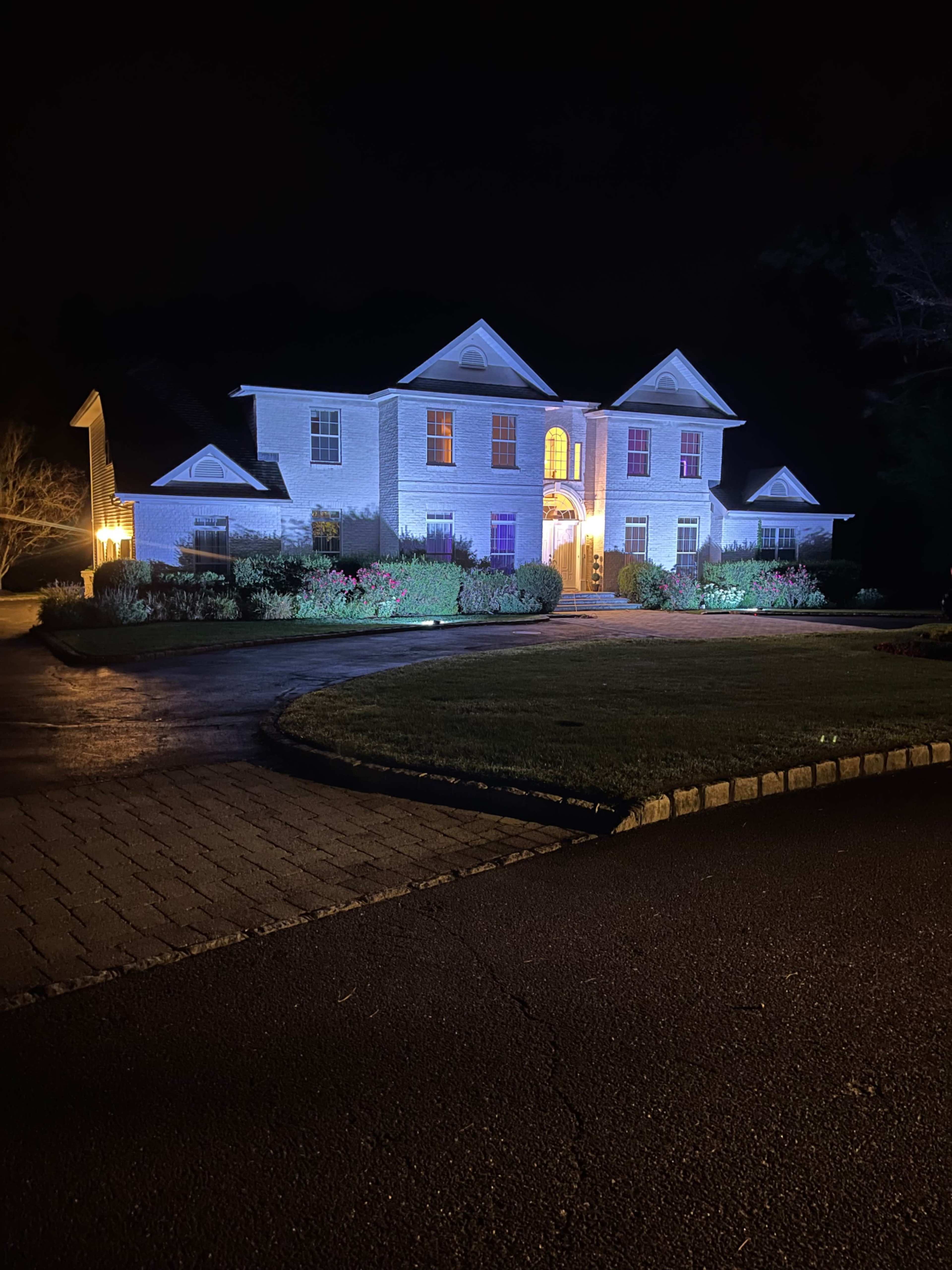 THE HOUSE OF ROYALTY Image in Brookhaven, Manorville, NY