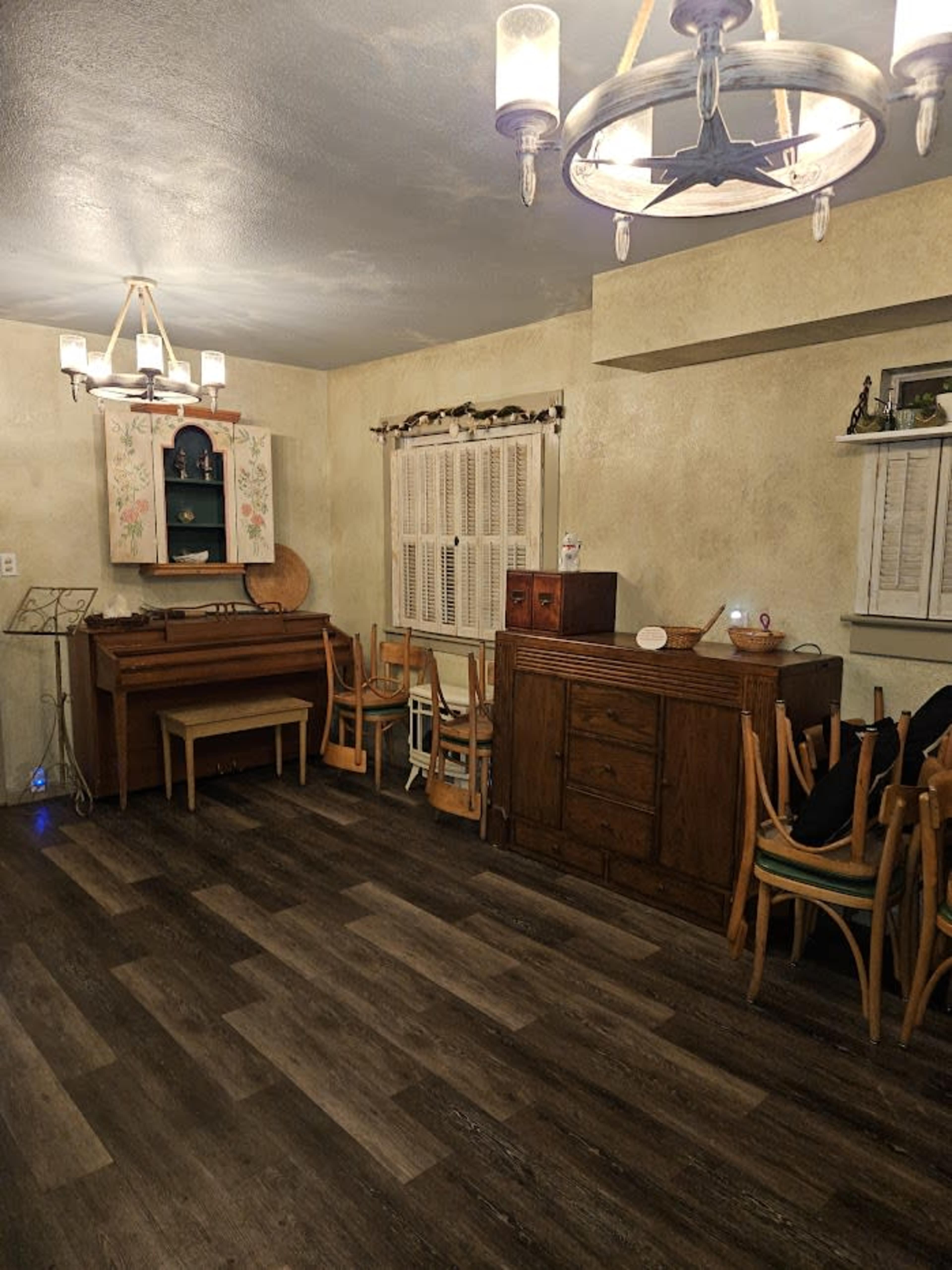 Sacred Space Meeting Area Image in Soquel, Soquel, CA