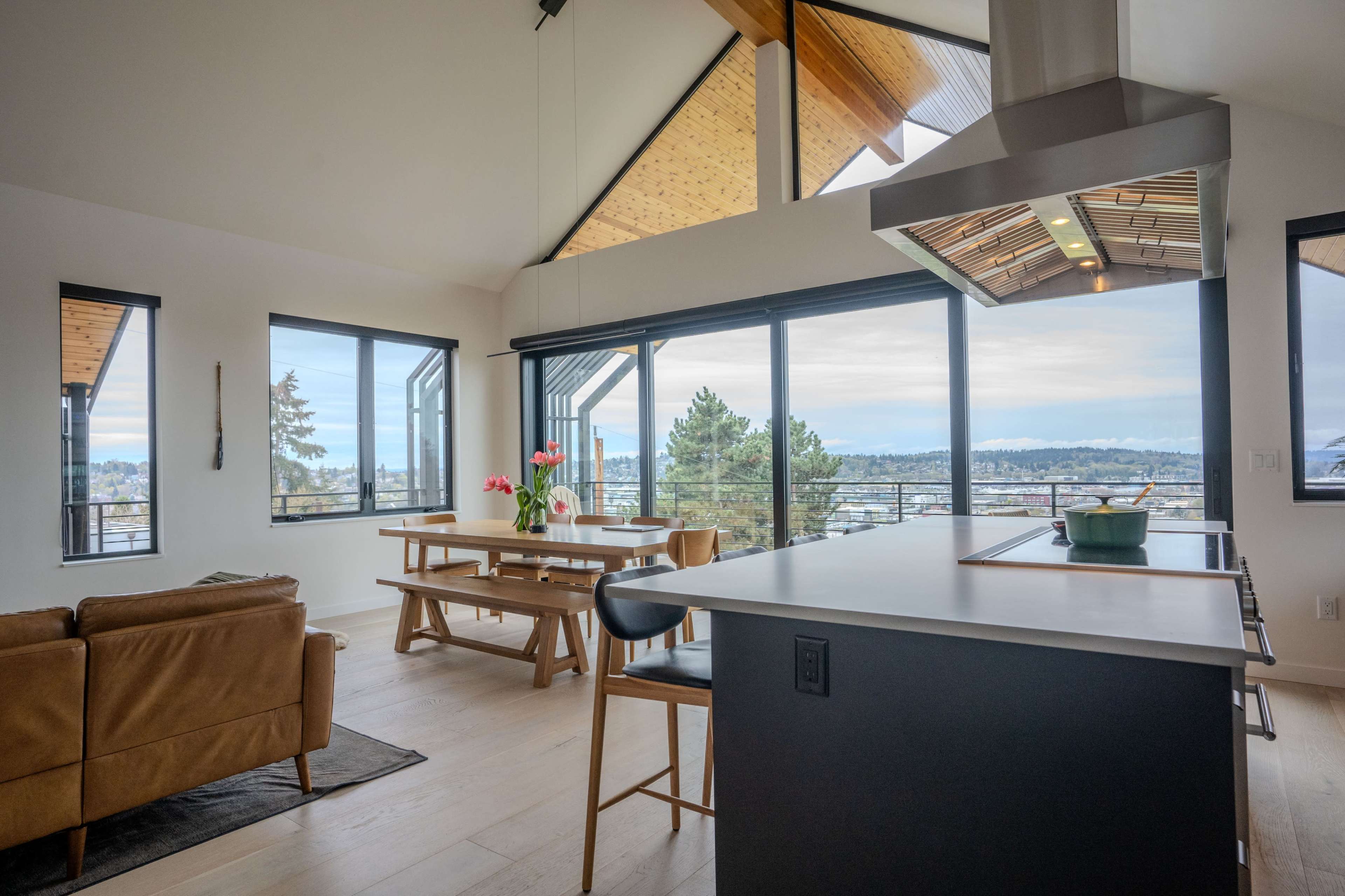 Award-Winning Architectural Gem with Iconic Views – Ideal for Filming Image in Phinney Ridge, Seattle, WA