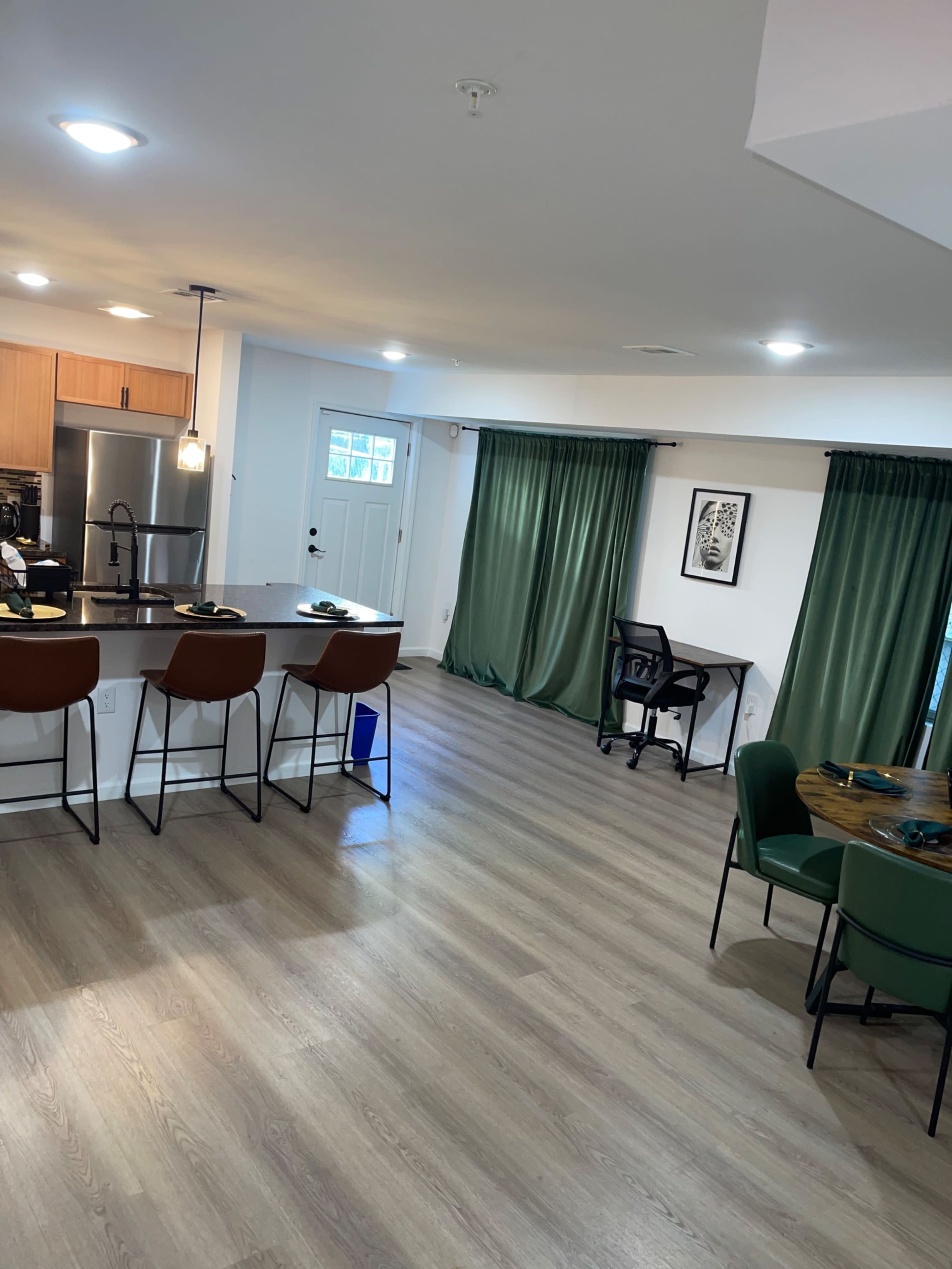 Upscale urban retreat near prudential center Image in Fairmount, Newark, NJ