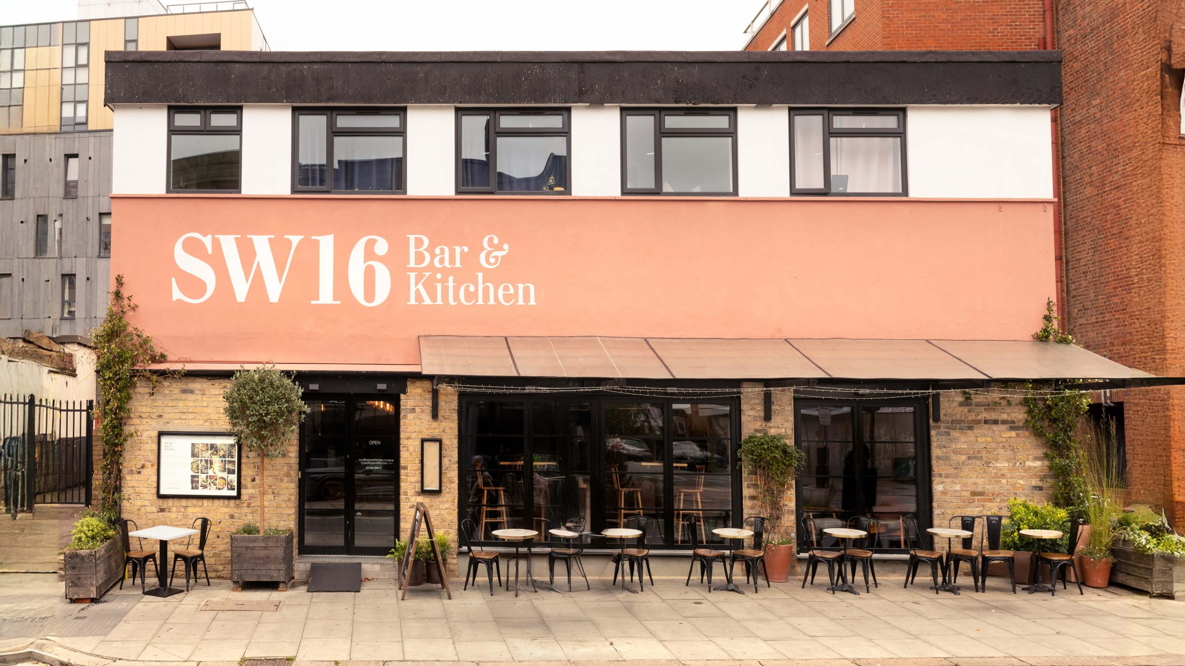 Groundfloor, Naturally light, rustic restaurant Image in Lambeth, London, ENG