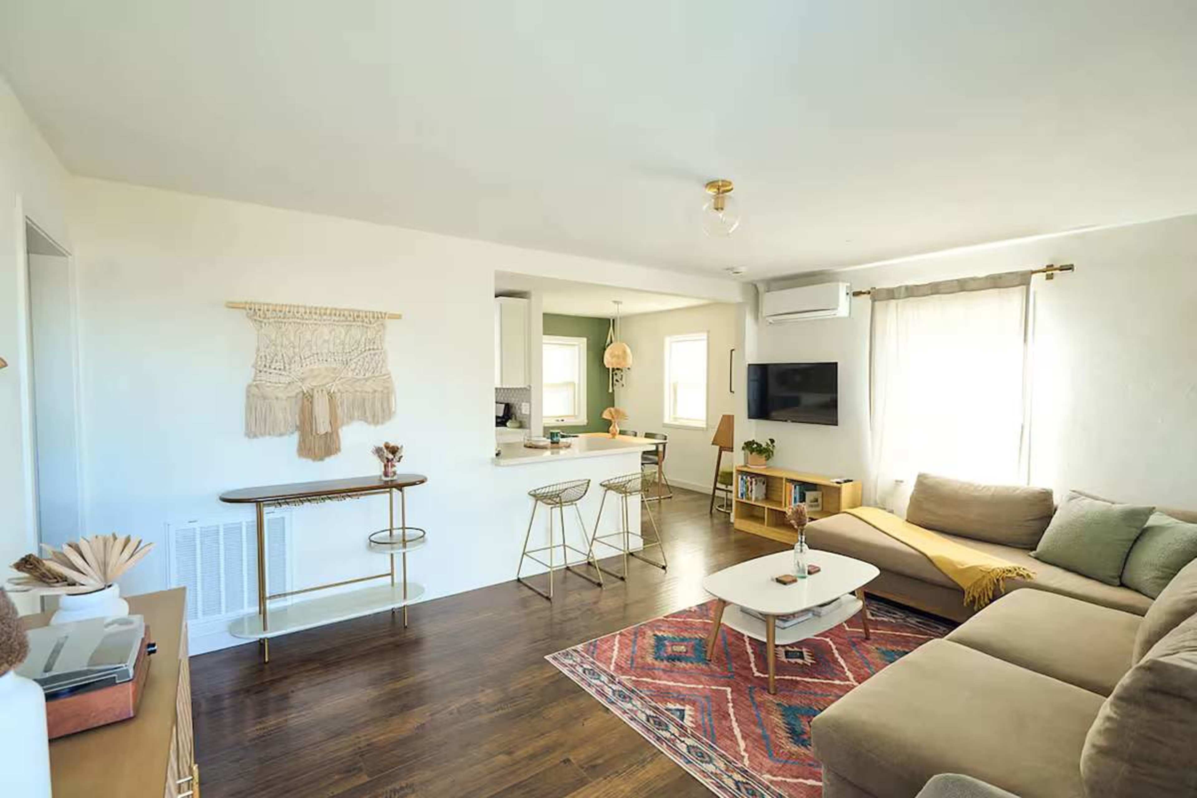 Stylish San Diego House Image in Mid-City, San Diego, CA