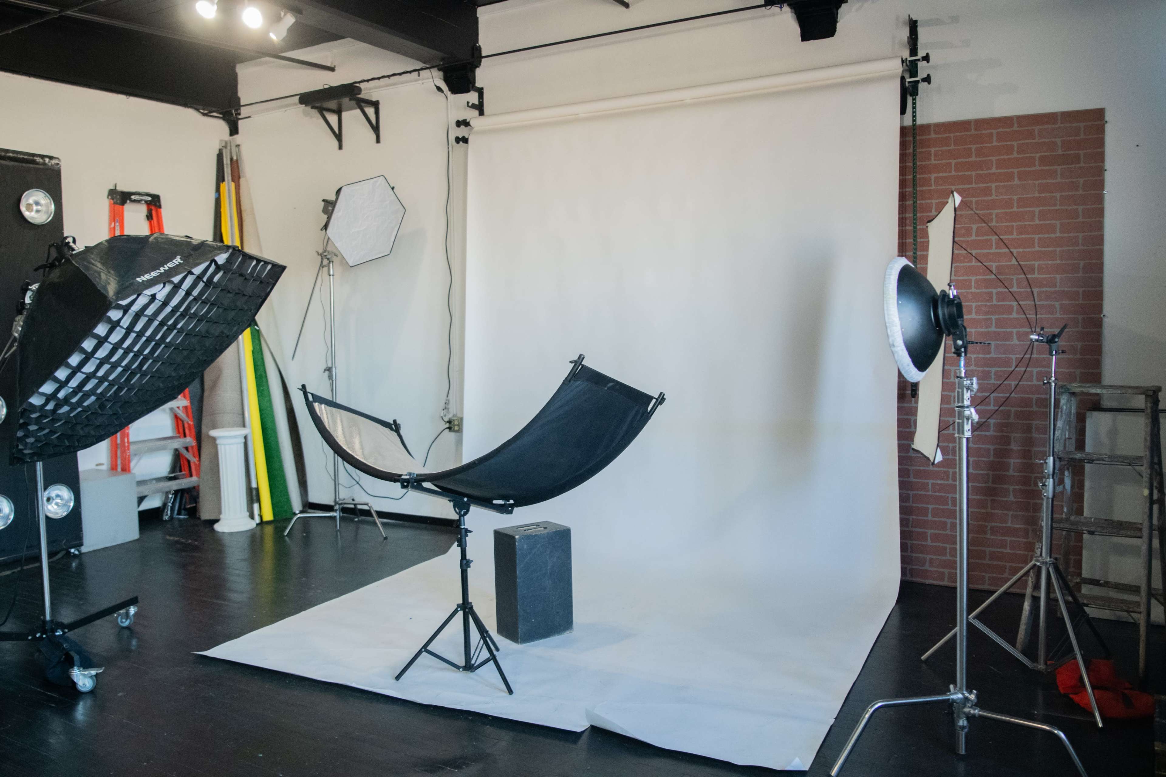 A Versatile Studio Space for Photography, Content, and Creative Projects Image in East End, Bridgeport, CT