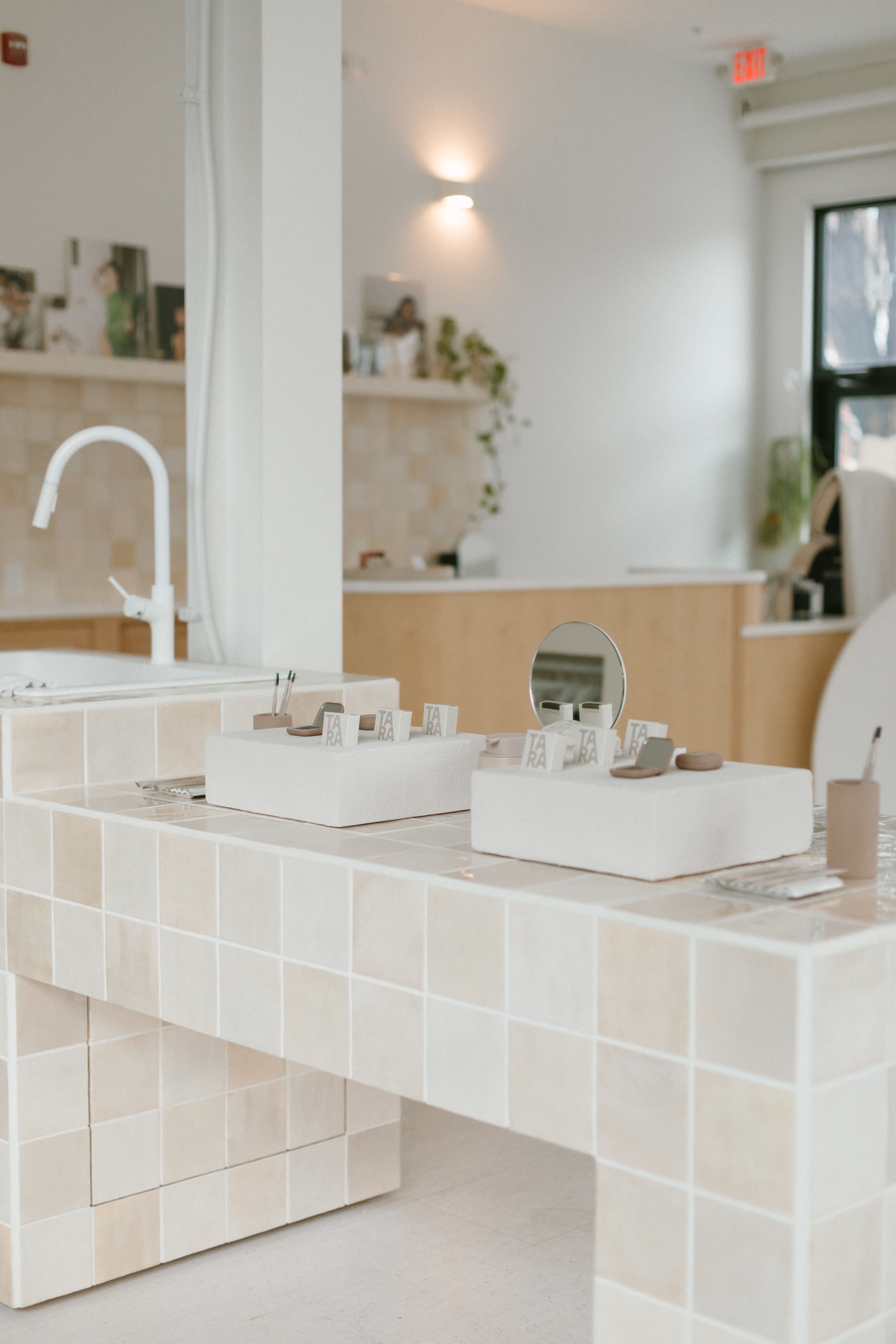 Clean, bright salon ergonomically designed for hosting events Image in North Philadelphia, Philadelphia, PA