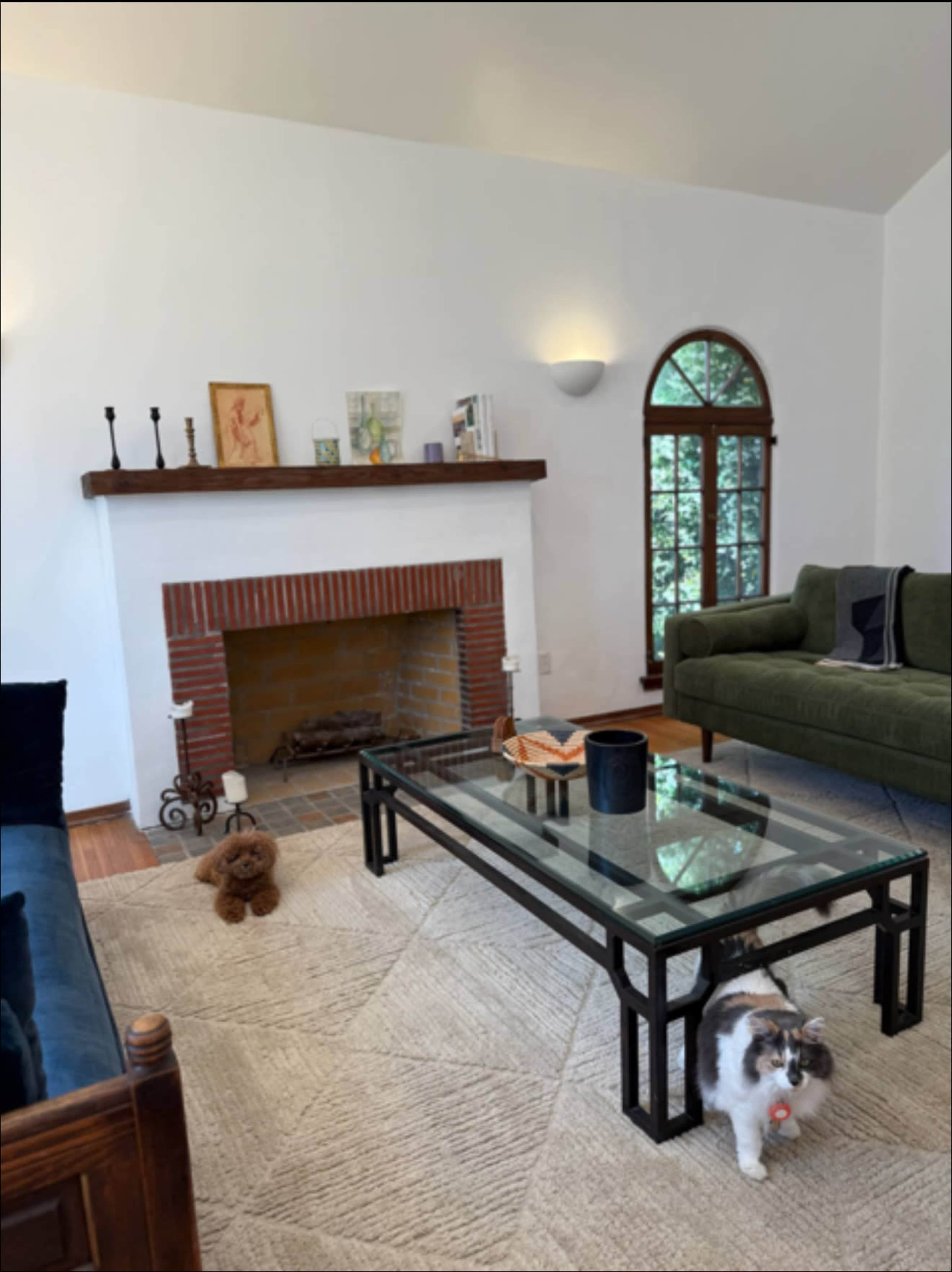 1920s Spanish Cutie (Hancock Park) Image in Hancock Park, Los Angeles, CA