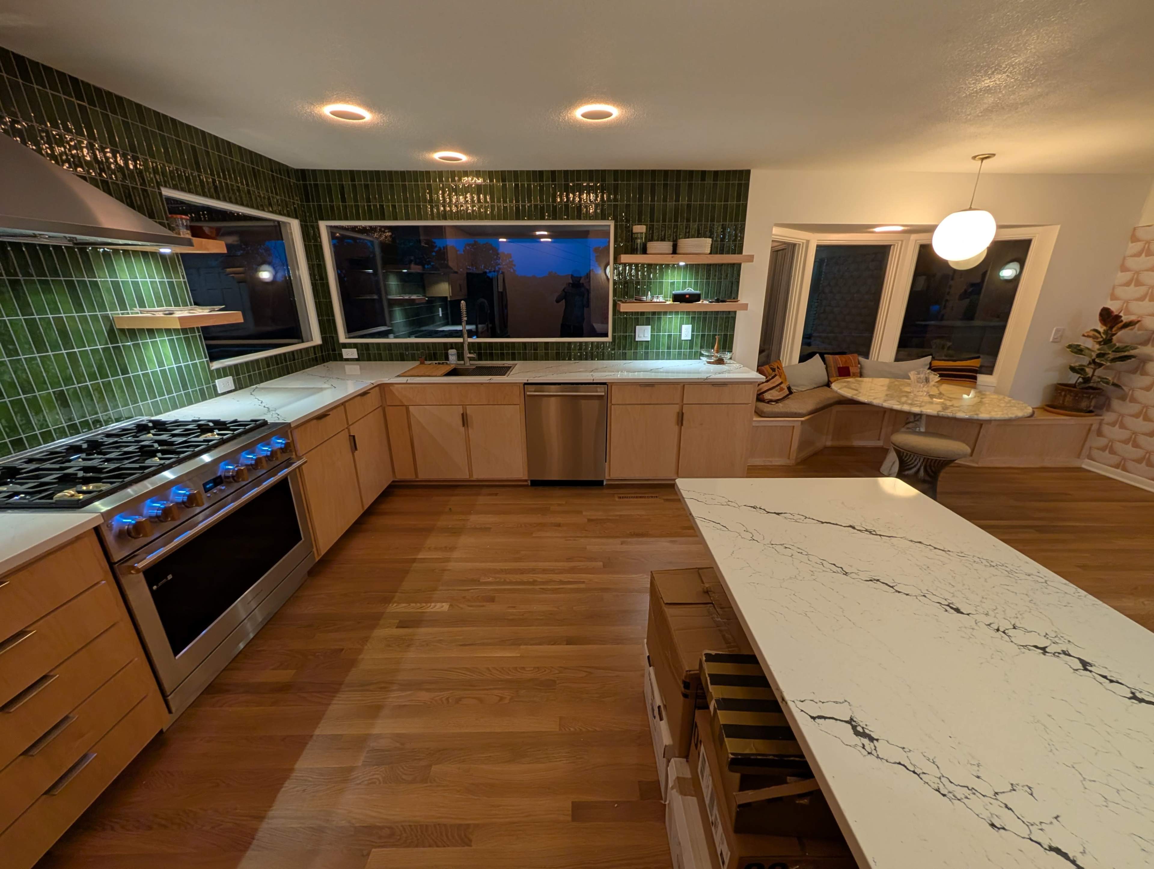 Mid-century Modern Ranch Style Home with Views Image in Mission Lake, Kansas City, MO