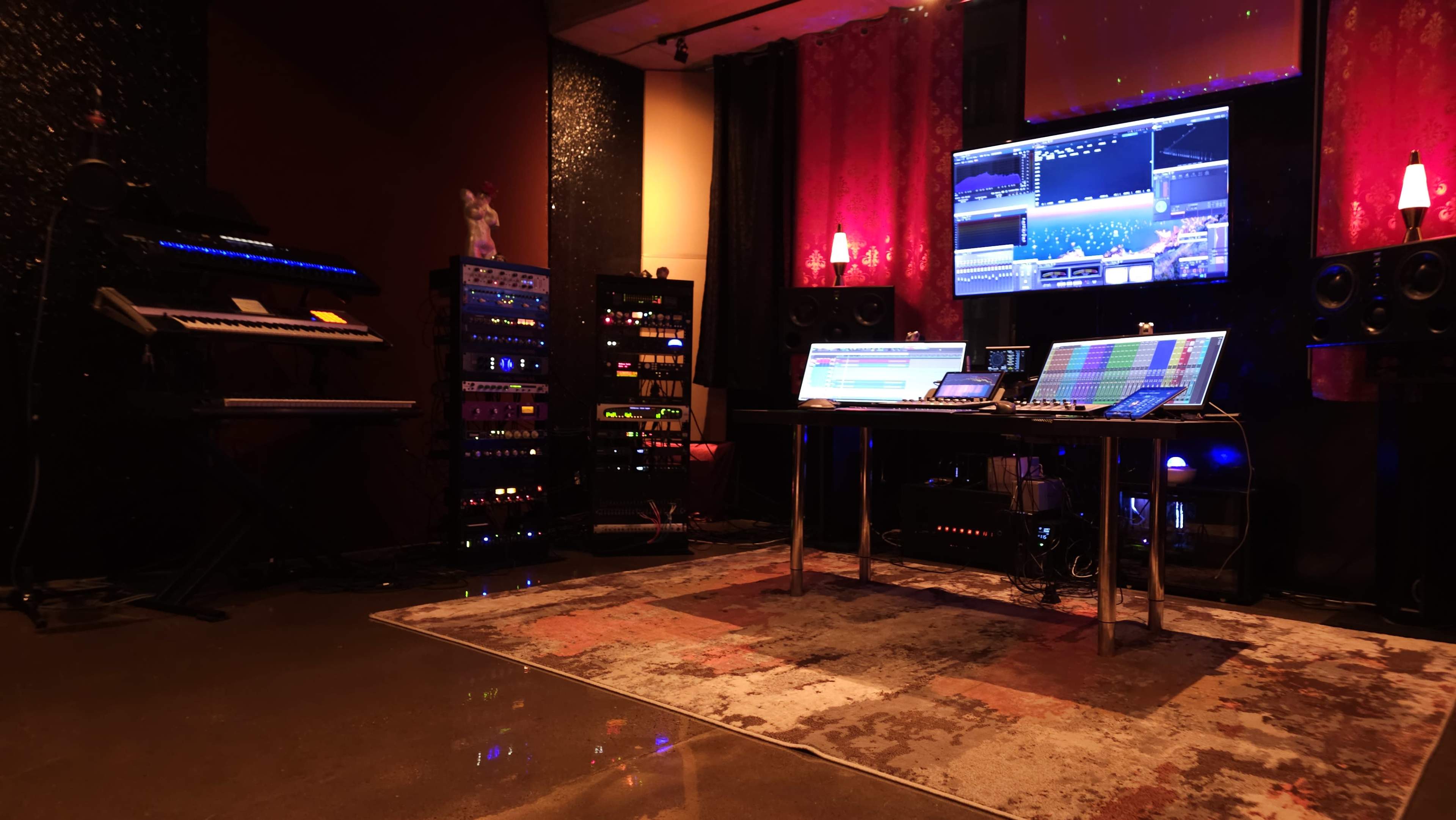 Modern Boutique Recording Studio In Heart of Downtown - 334 Atelier Image in Downtown Toronto, Toronto, ON