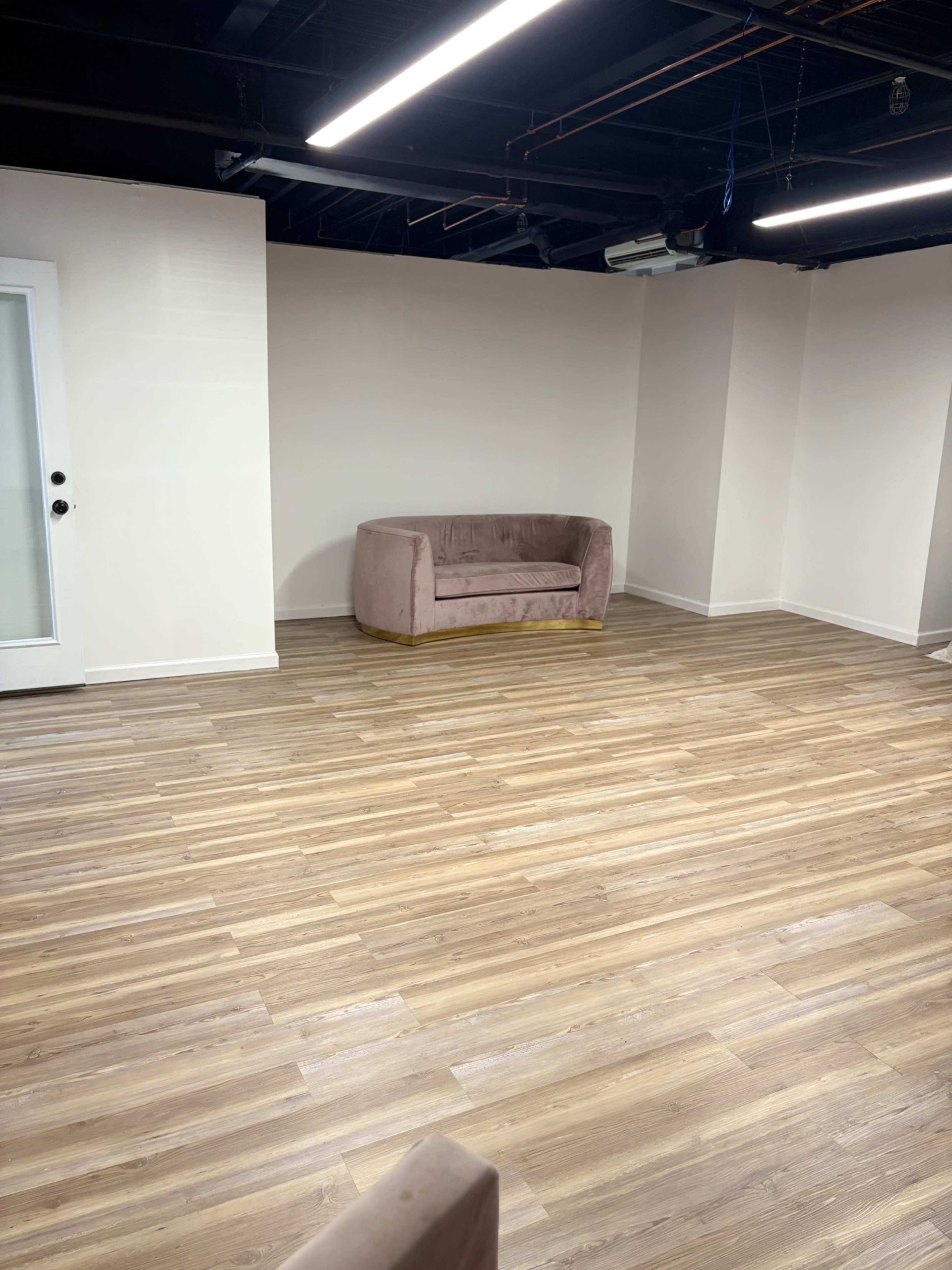 Central Harlem Suite – Minimalist & Flexible Image in Upper Manhattan, New York, NY