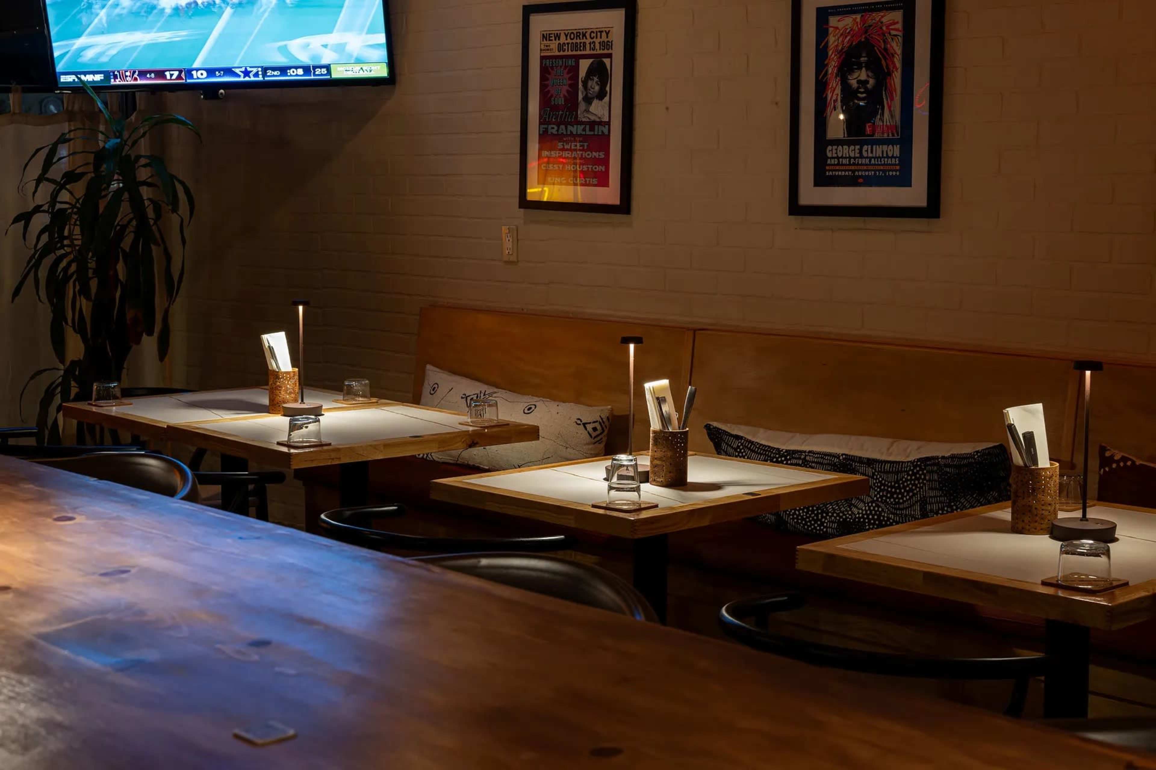 Stylish Afrocentric Restaurant Located in Inglewood Image in Inglewood, Inglewood, CA