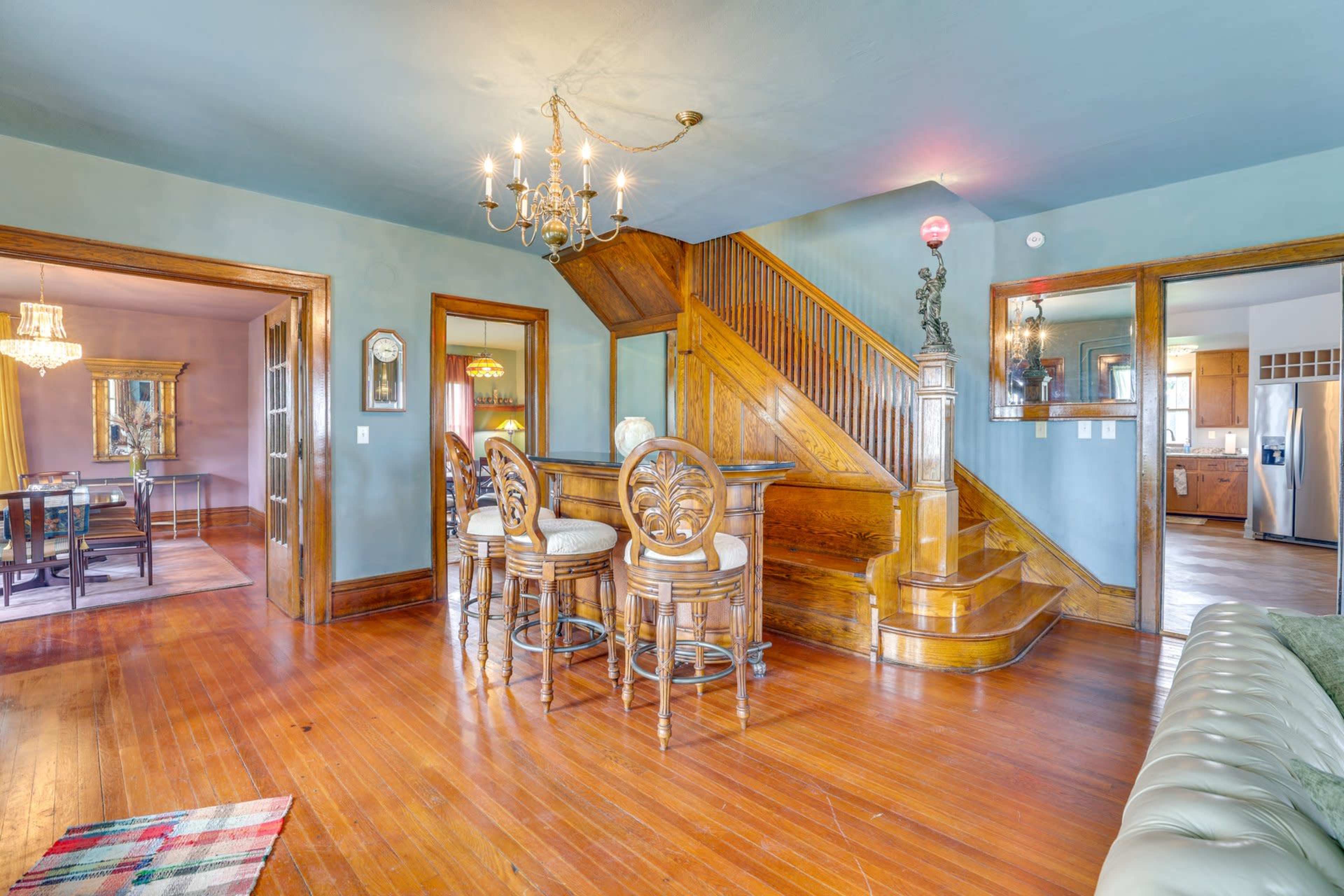 "Luxe" Farm House Image in Springdale, Mount Horeb, WI