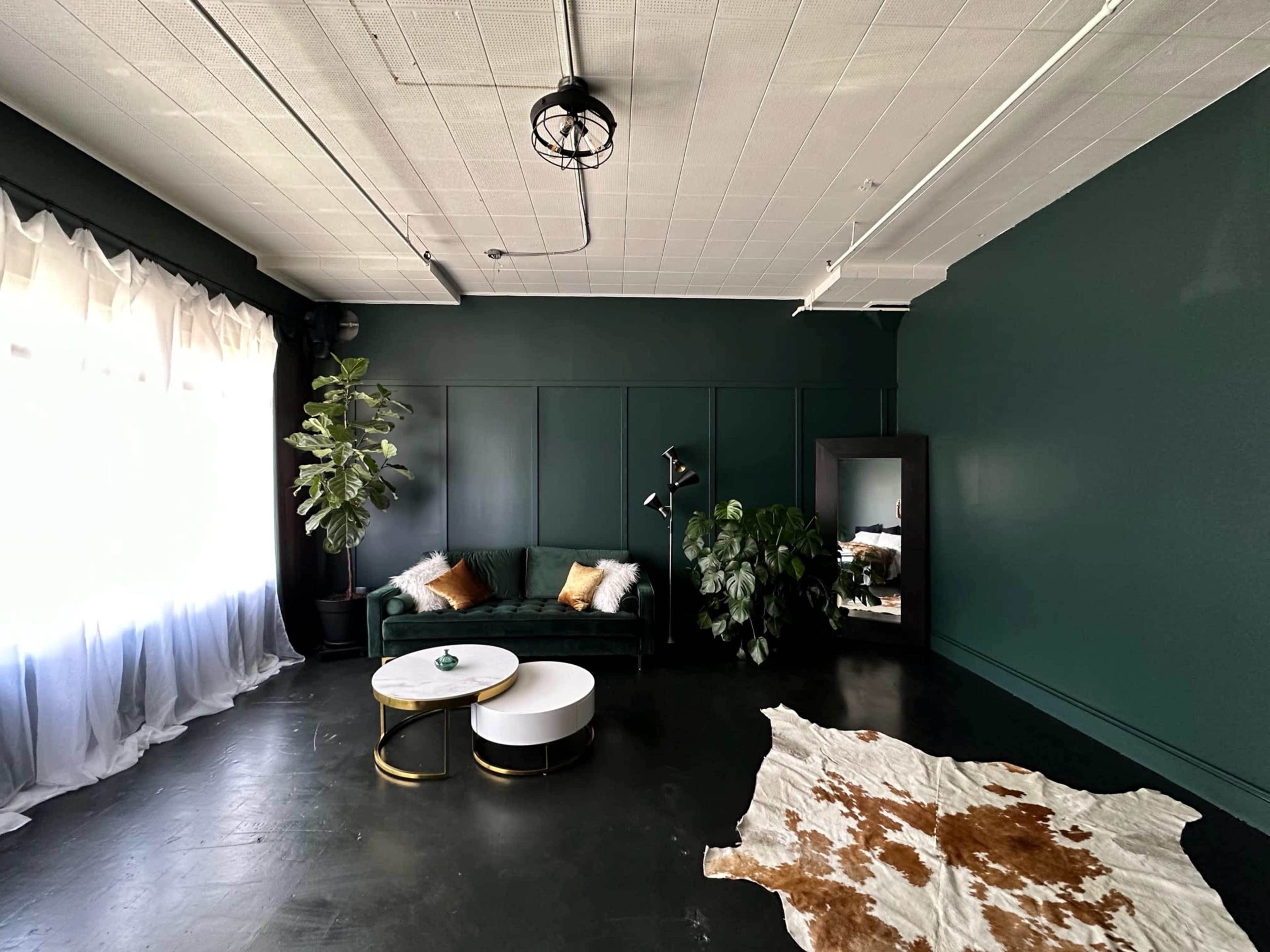 Backstage at the Academy Awards Greenroom in Los Angeles