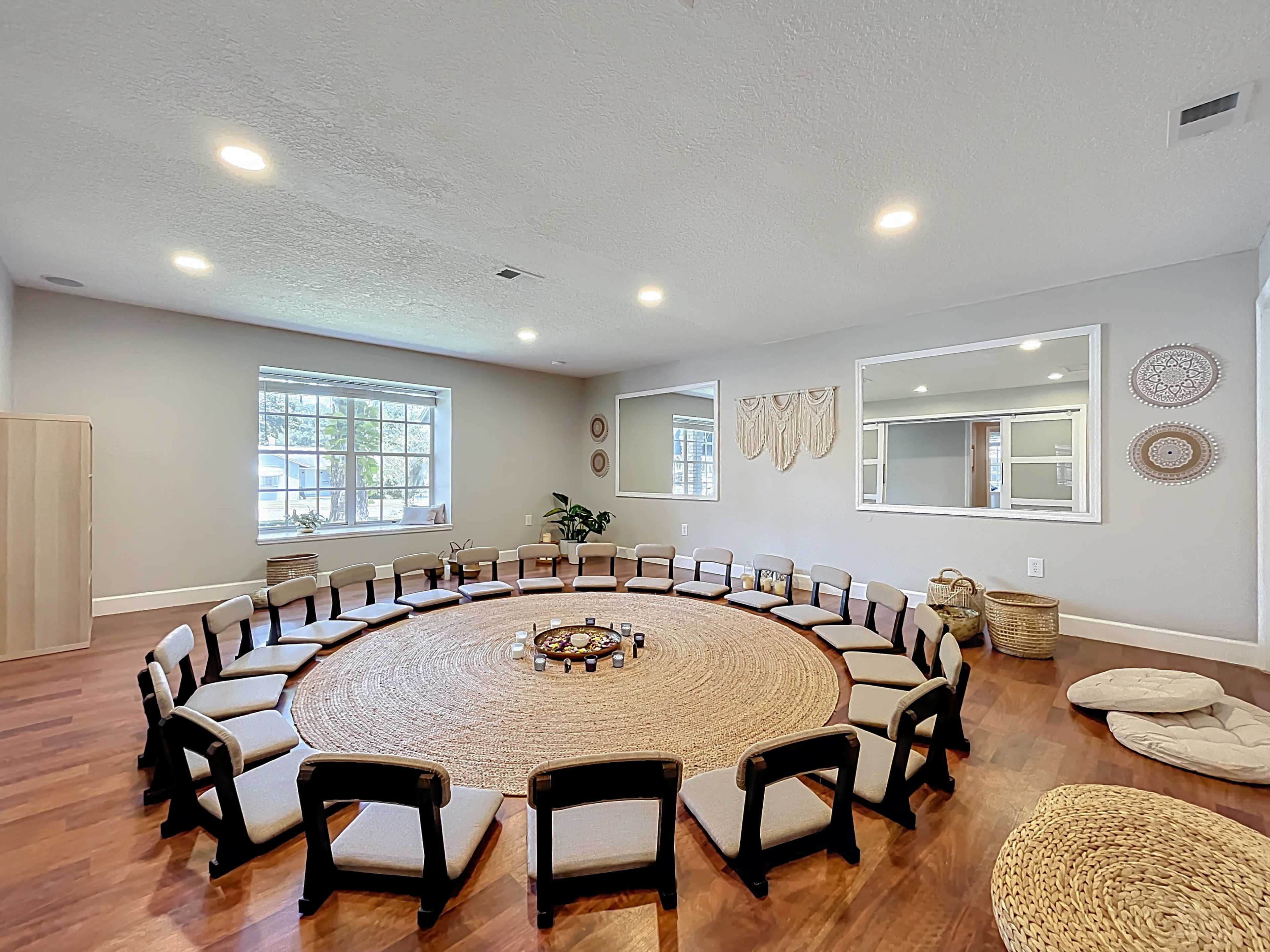 “The Holistic Spot” - wellness center meets sanctuary for the soul in Mount Dora FL Image in Mount Dora, Mount dora, FL