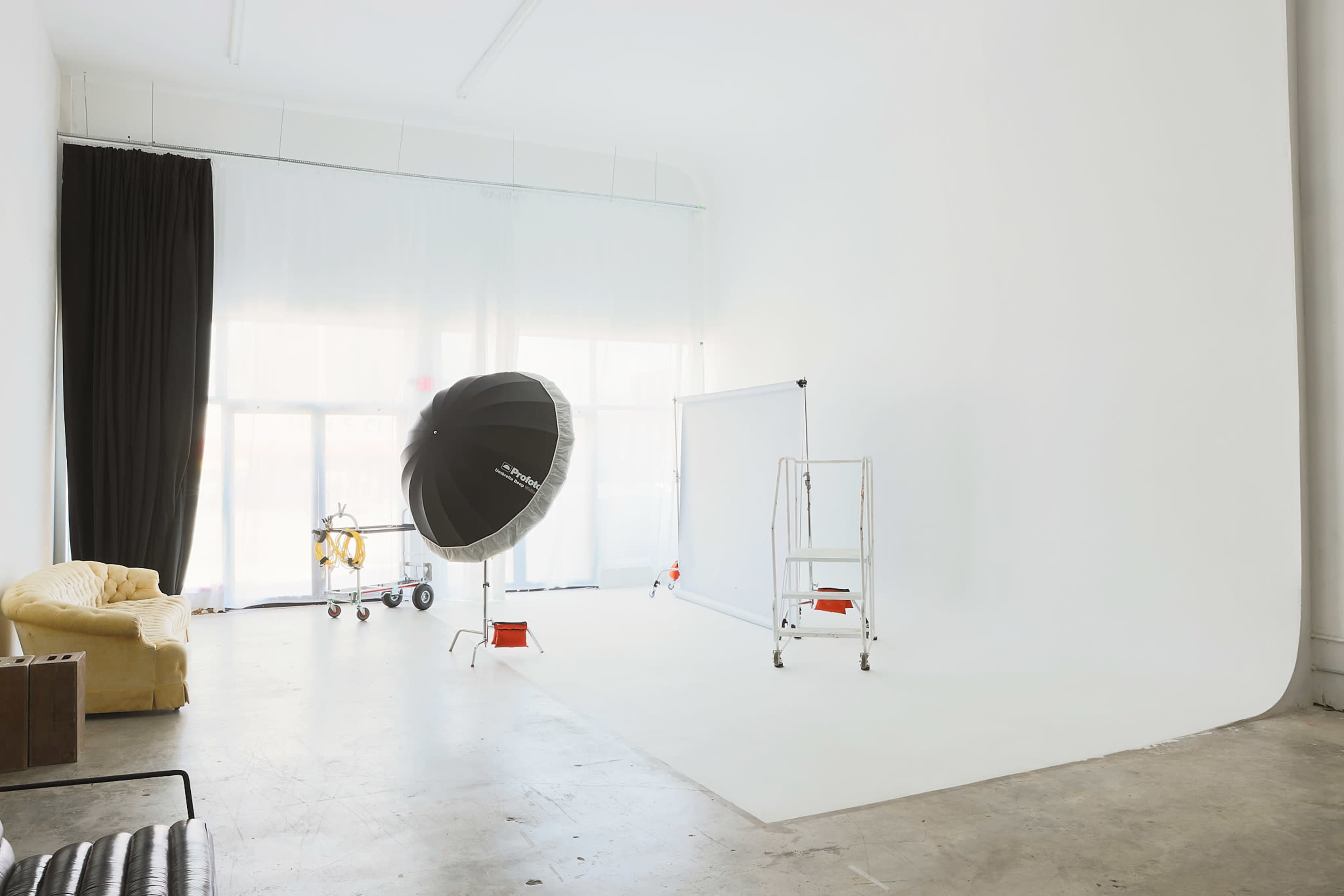 Natural Light Photography Studio with Open Floor Plan and located in Central Miami Image in Allapattah, Miami, FL