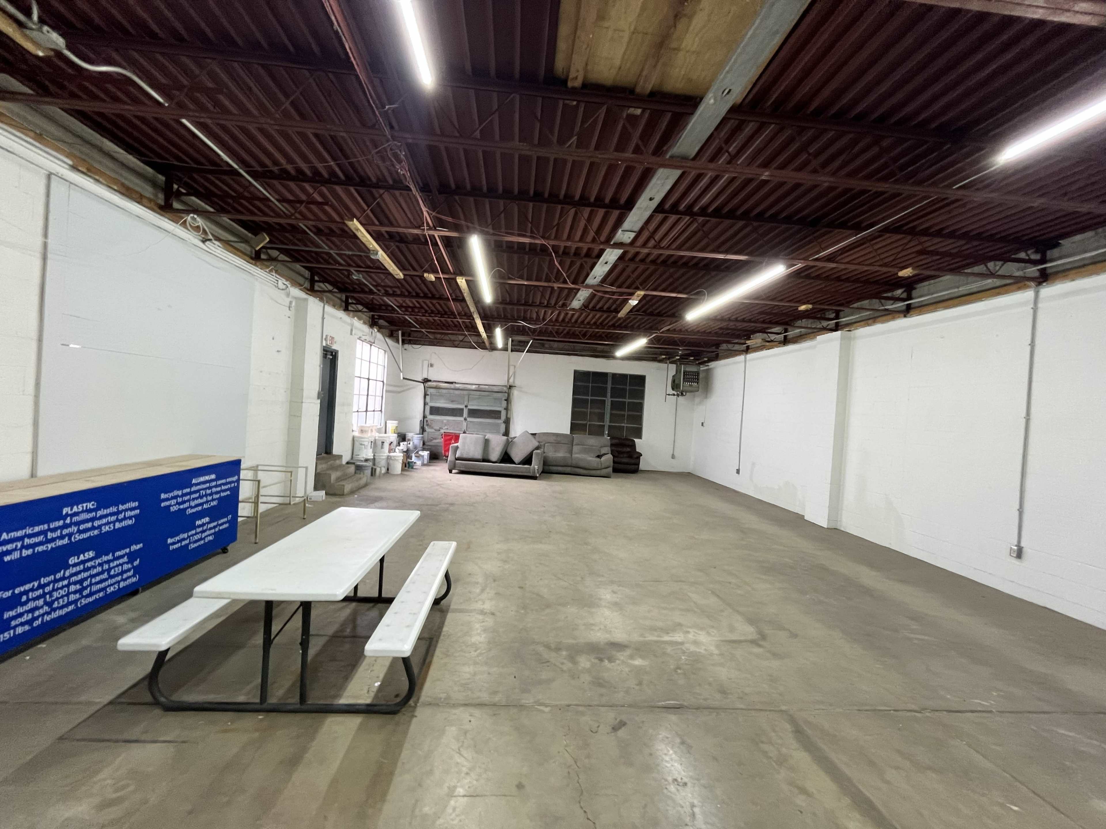 Versatile 2,000 Sq Ft Production Studio Image in South Columbus, Columbus, OH