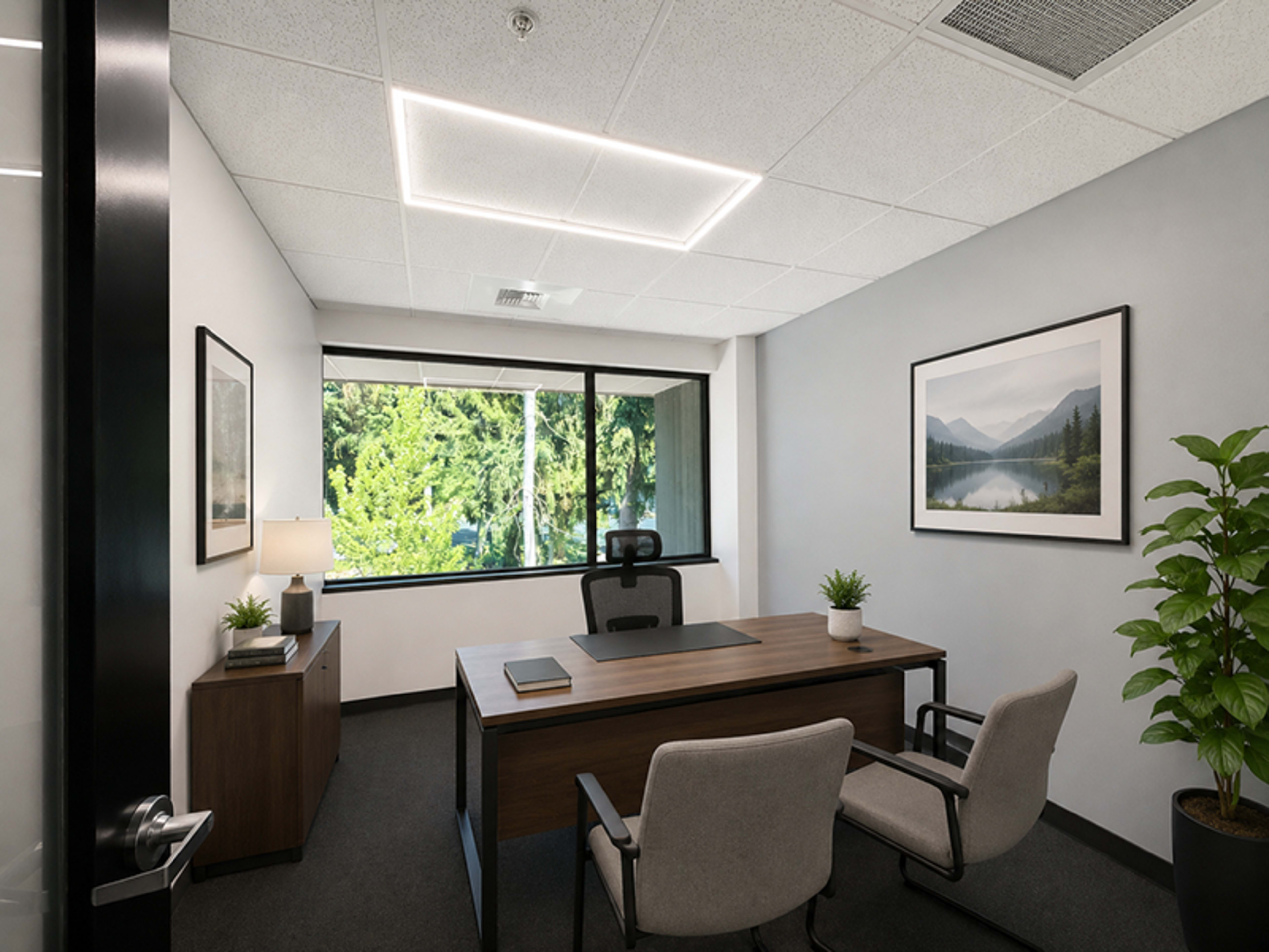 Private Day Office Image in Bridle Trails, Bellevue, WA