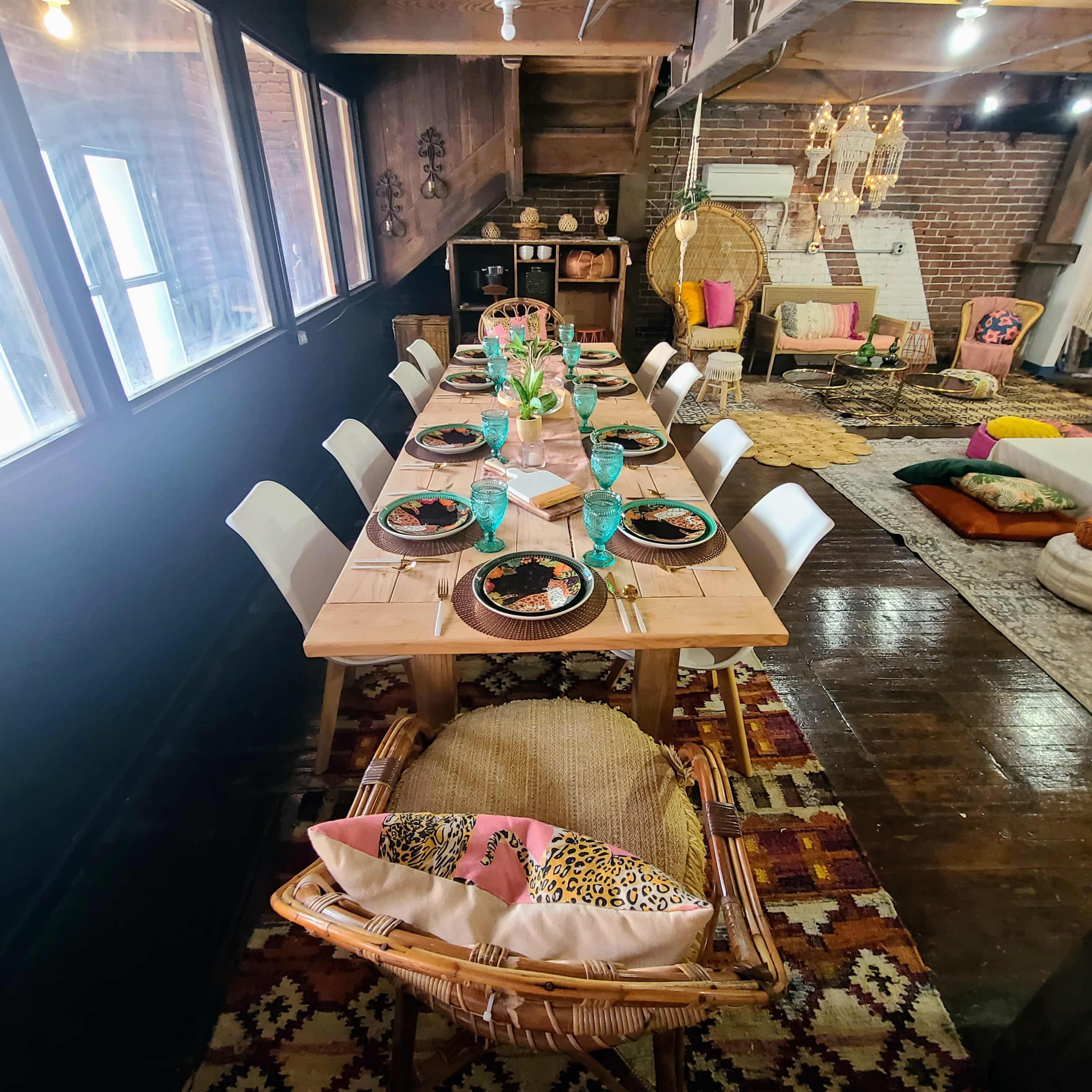 A Whimsical Micro Event space in the West Bottoms for 25 guests Image in Downtown Kansas City, Kansas City, MO