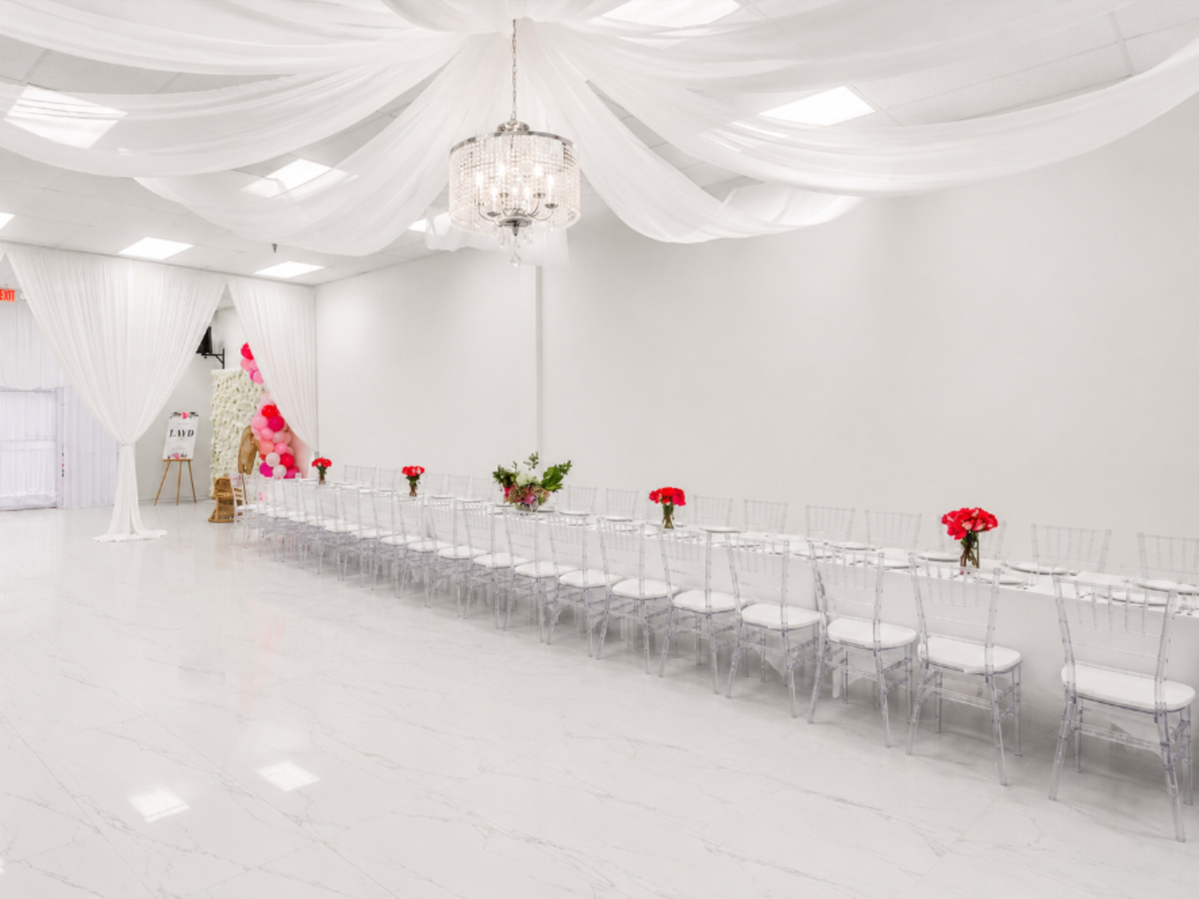 Clear Chiavari Chairs