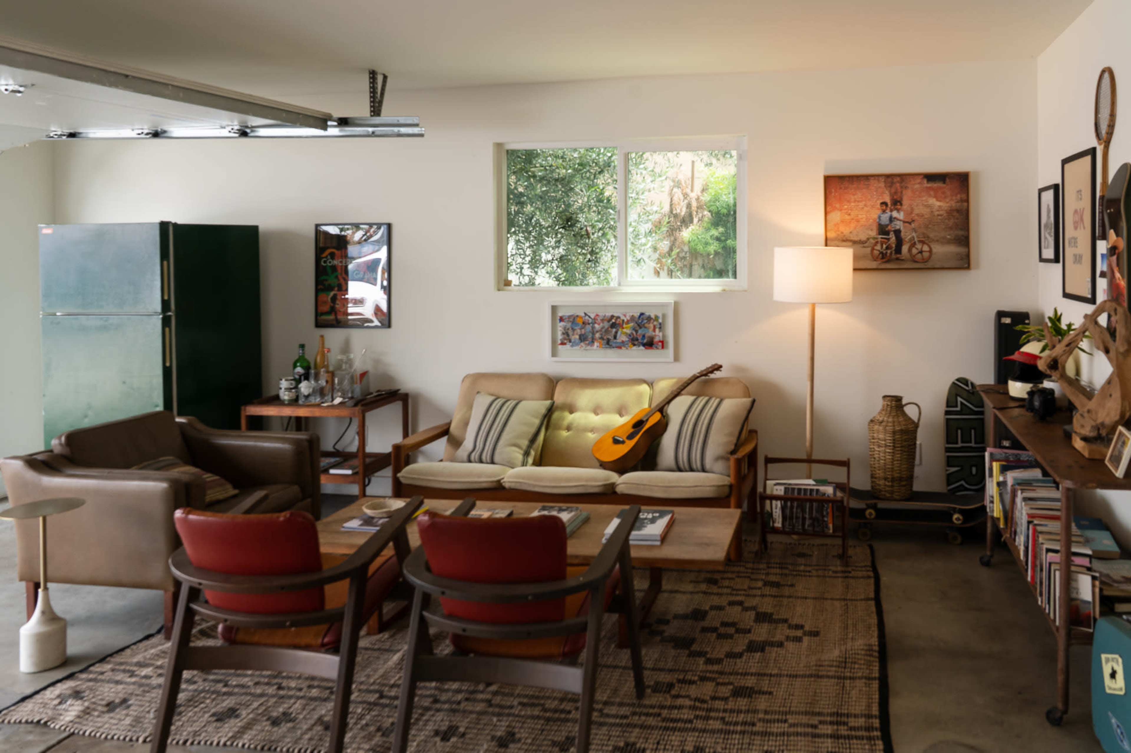 Garage / Creative Studio for Rent Image in South Wrigley, Long Beach, CA