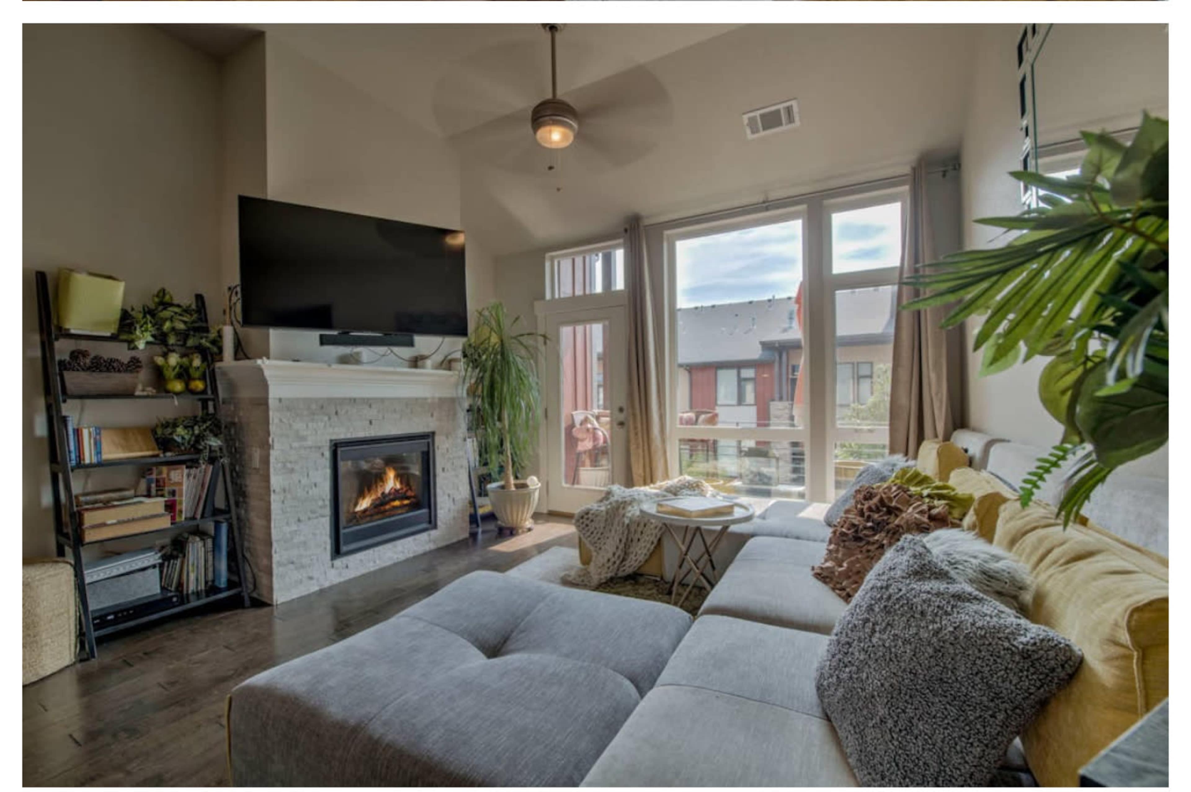 Designer urban loft in the heart of Northern Colorado Image in Rigden Farm, Fort Collins, CO