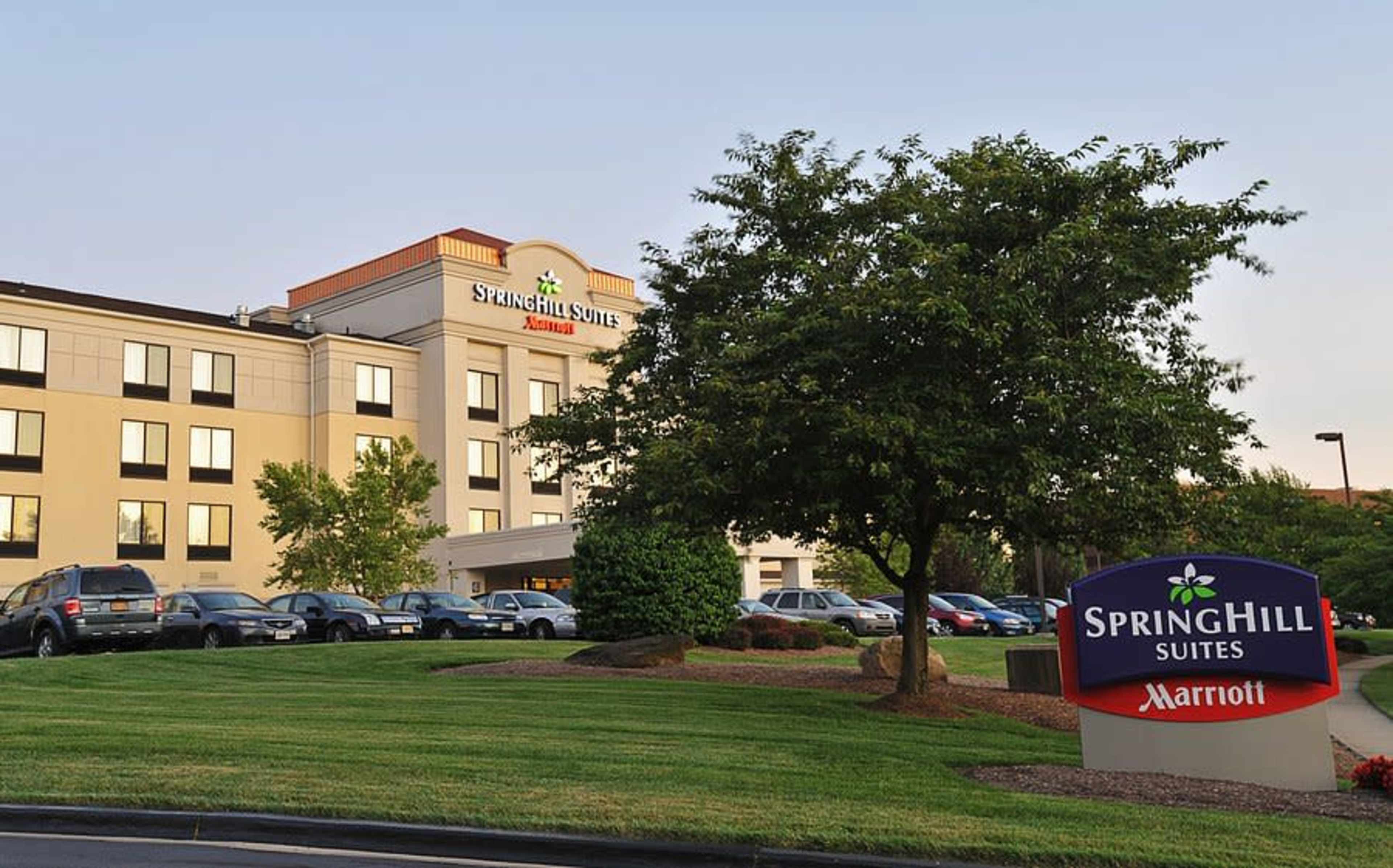 Cal Ripken Executive Boardroom Image in BWI Business District, Linthicum Heights, MD