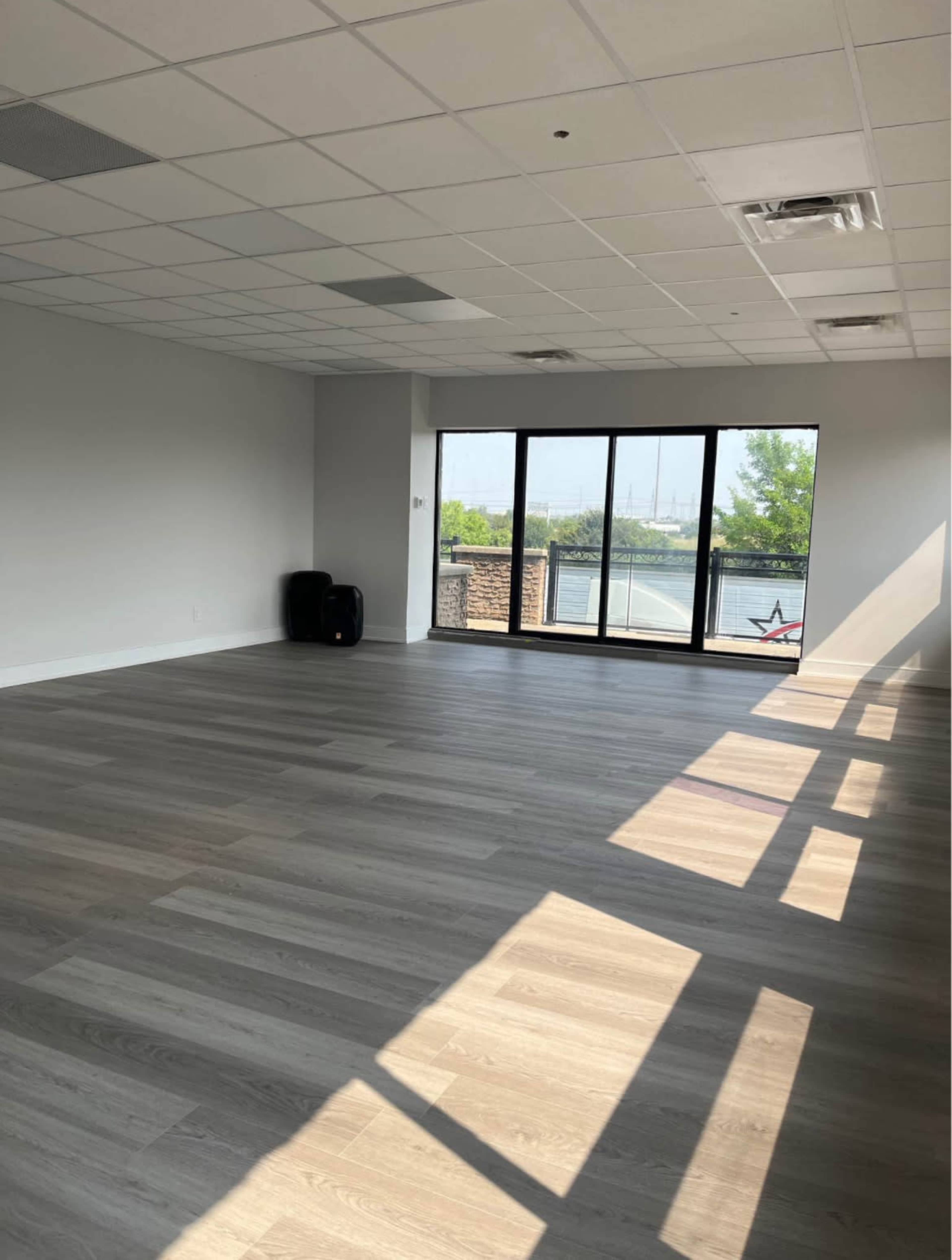 Versatile Event Space with Balcony and Open Layout Image in Brampton, Brampton, ON