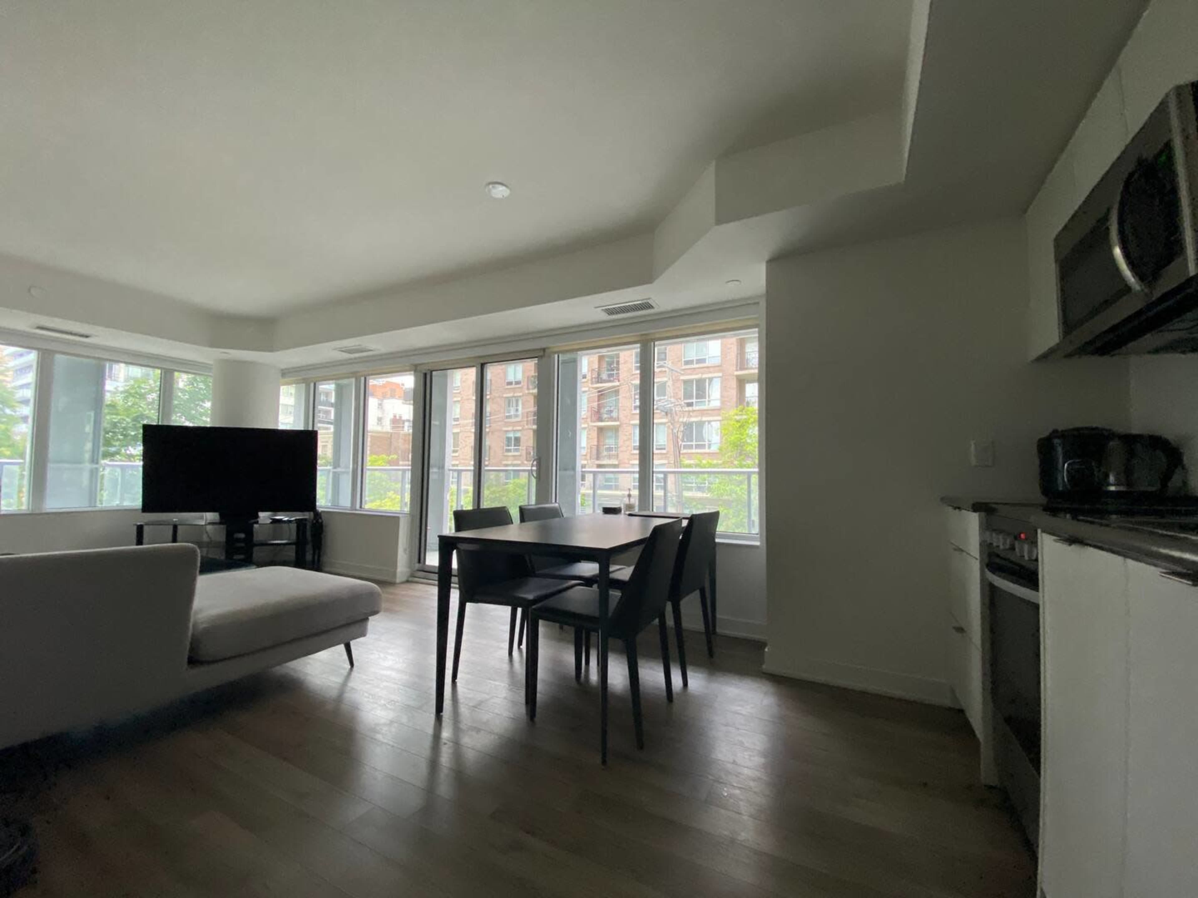Midtown Modern, Chiq Condo with Big Balcony Image in Sherwood Park, Toronto, ON