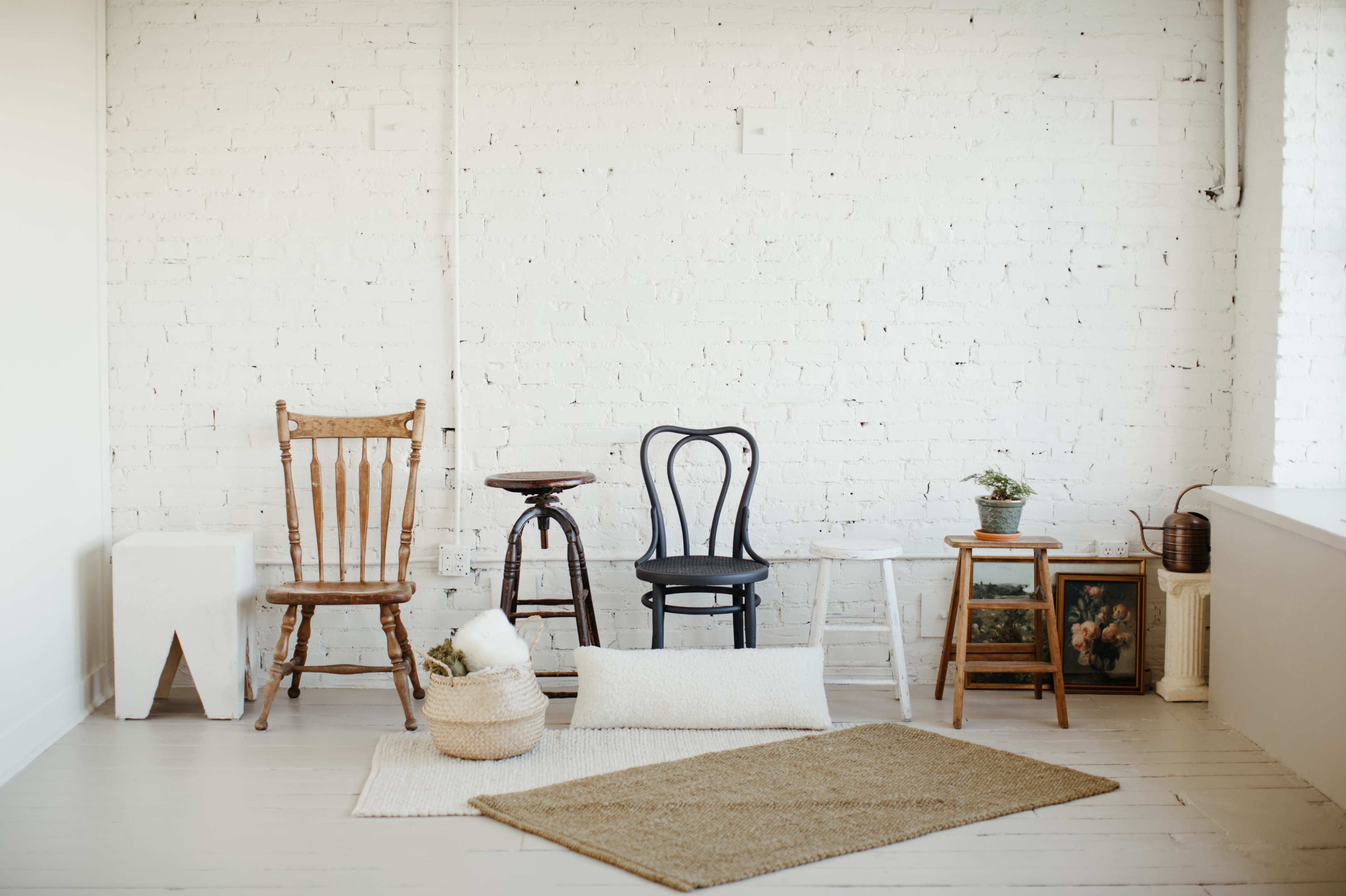 Light + Character filled Downtown Photo Studio with living room feel Image in New Tacoma, Tacoma, WA