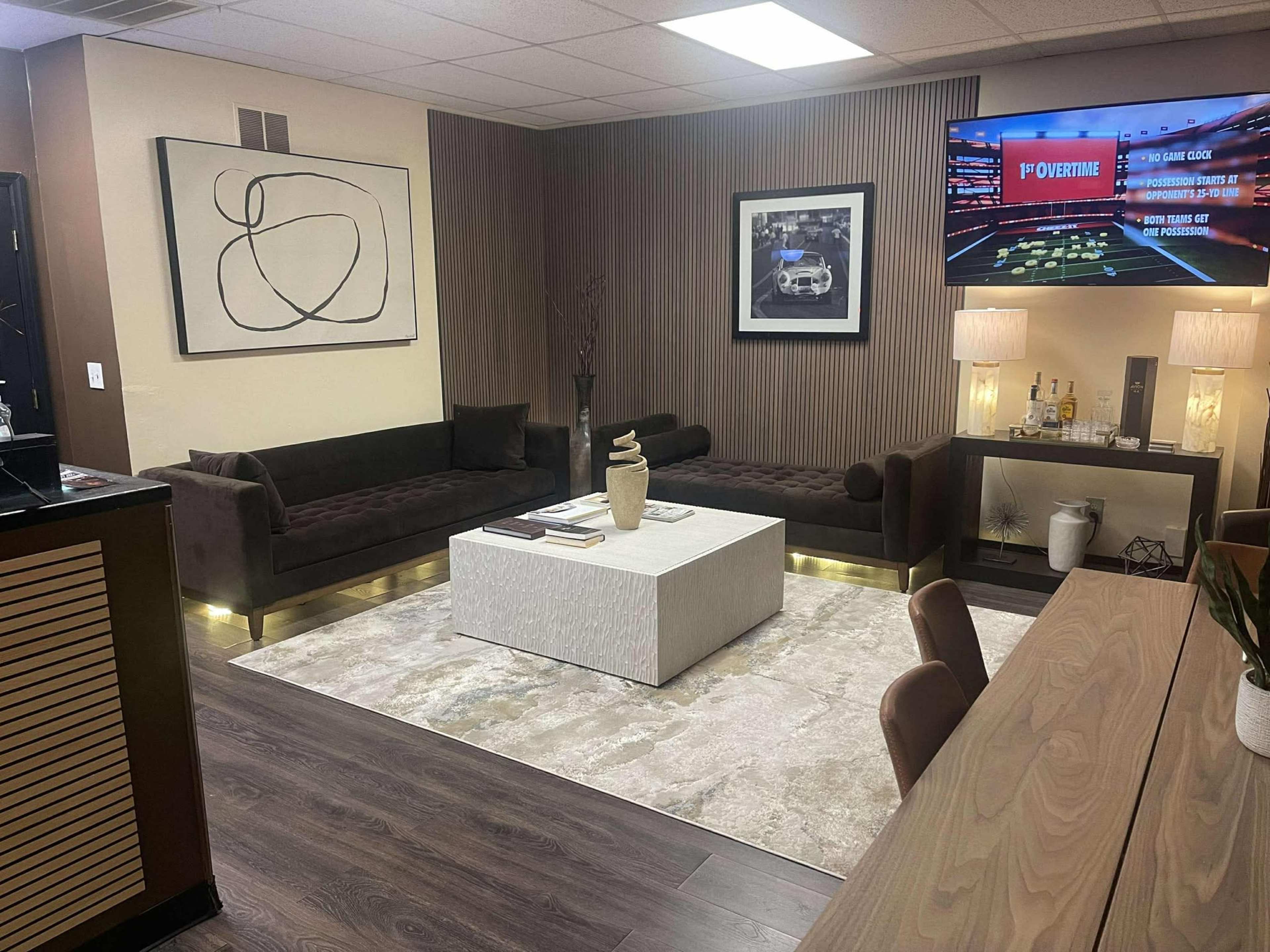 Million Dollar Lobby Image in Saint Andrews, COLUMBIA, SC