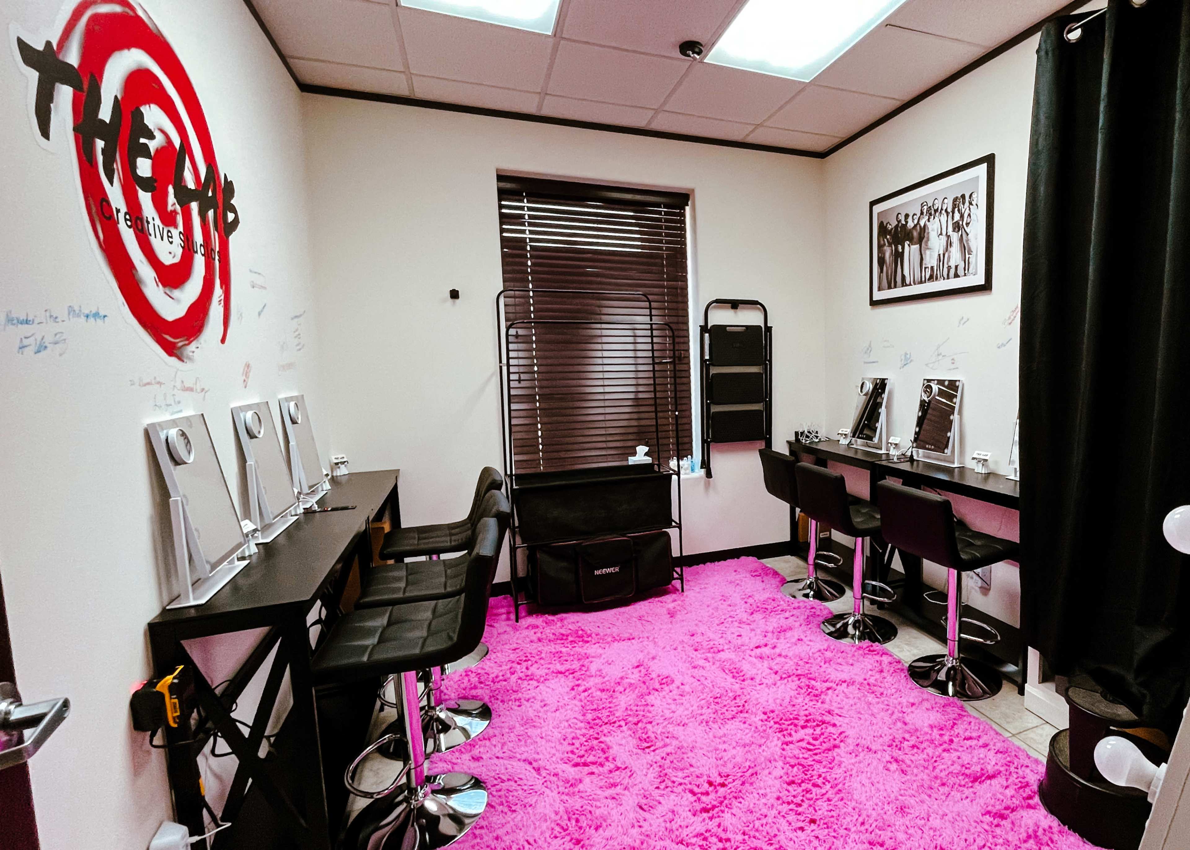 The Entire Lab Creative Studios: A new, art-forward, upscale photographer’s studio with multiple studios, green room and sales office capabilities. Image in , Houston, TX