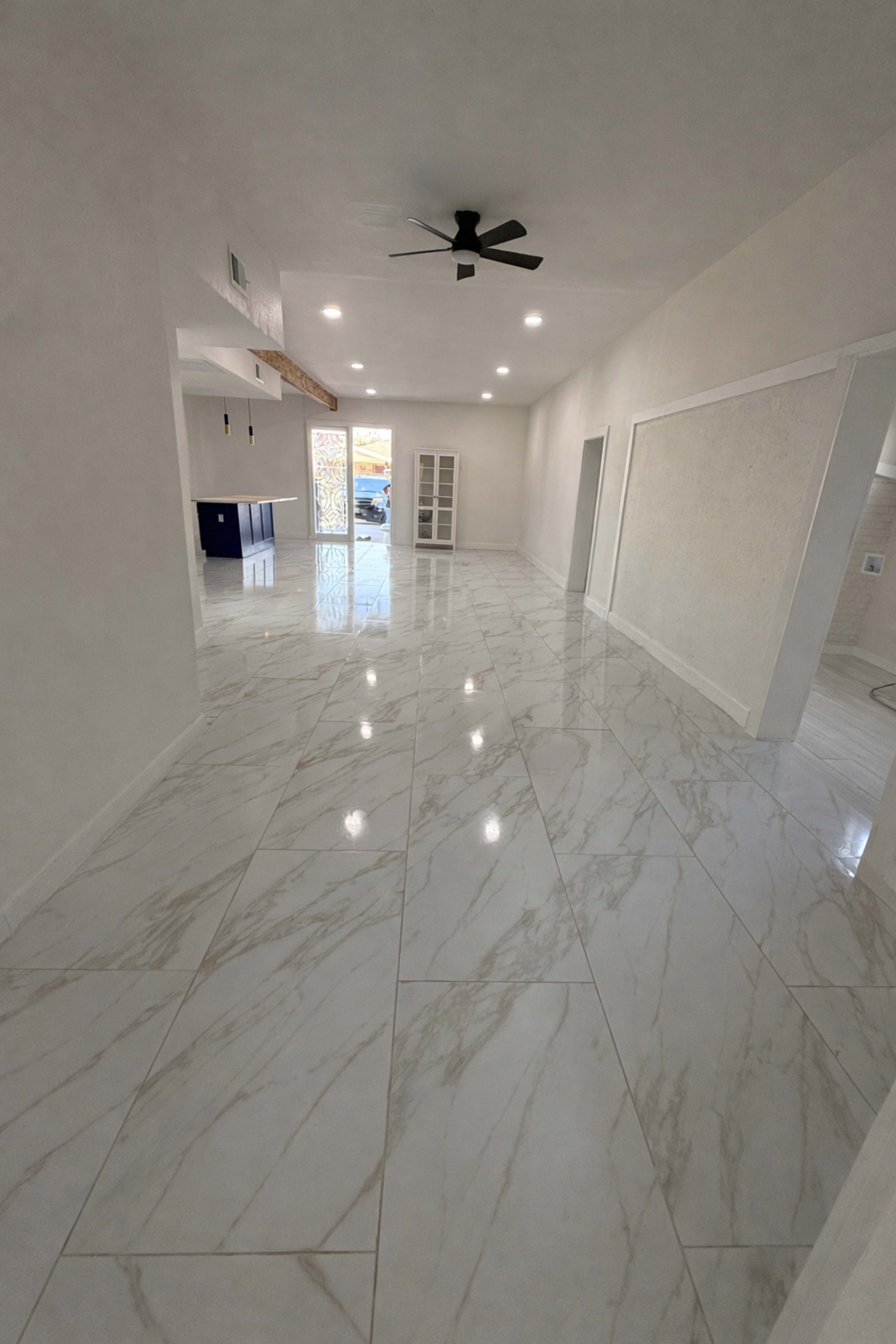 Urban Houston Event Studio with Bright Lighting & Open Layout Image in Westfield Estates, Houston, TX