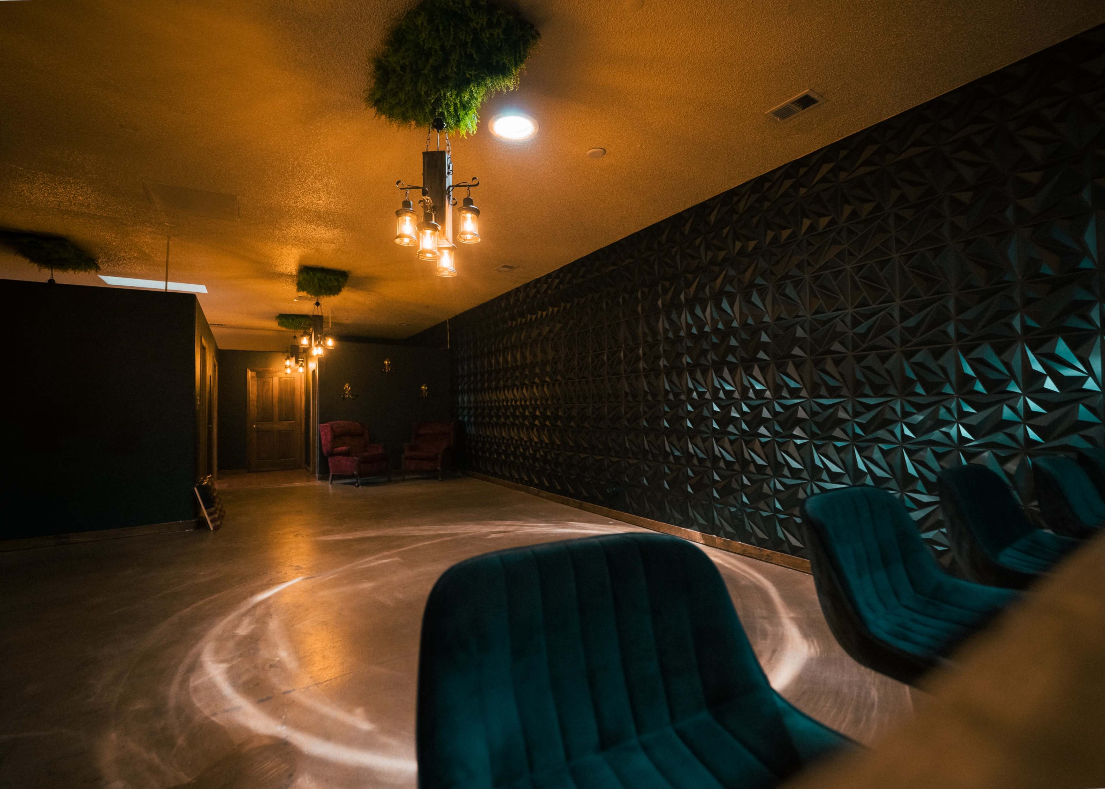 Speakeasy Vibe Event Space/Photo Studio Image in Alamedan Valley, Albuquerque, NM