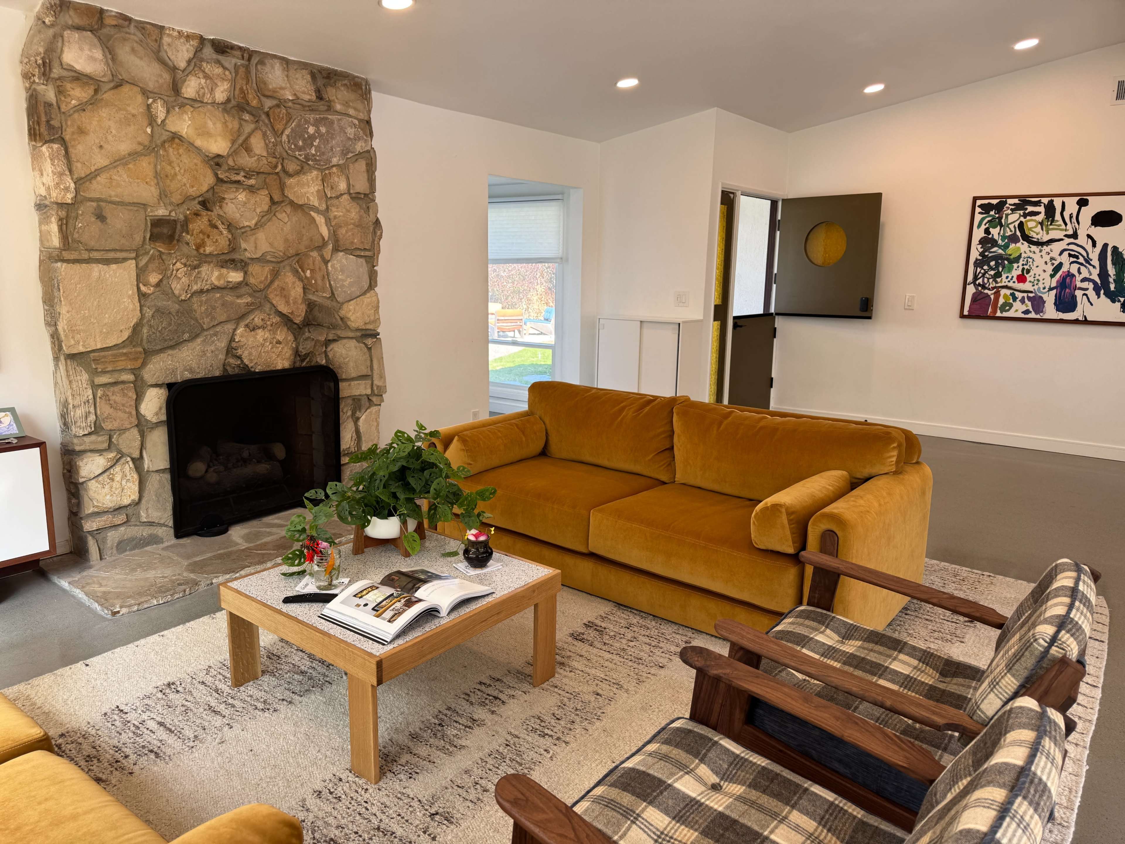 Modern home with pool and awesome front and back yard space with pool Image in Mesa Del Mar, Costa Mesa, CA