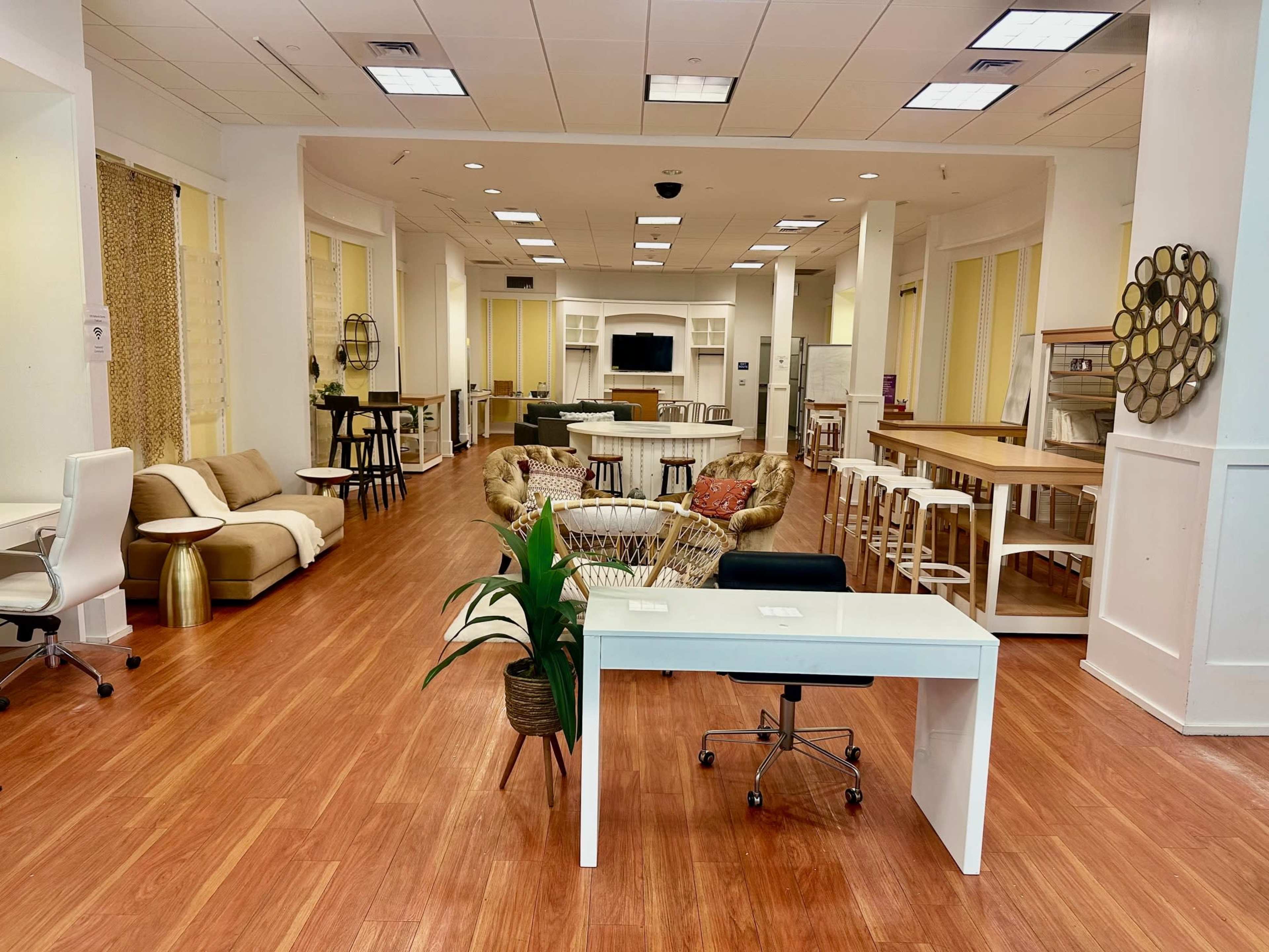 Stylish Event Space inside Northgate Mall Image in San Rafael, San Rafael, CA