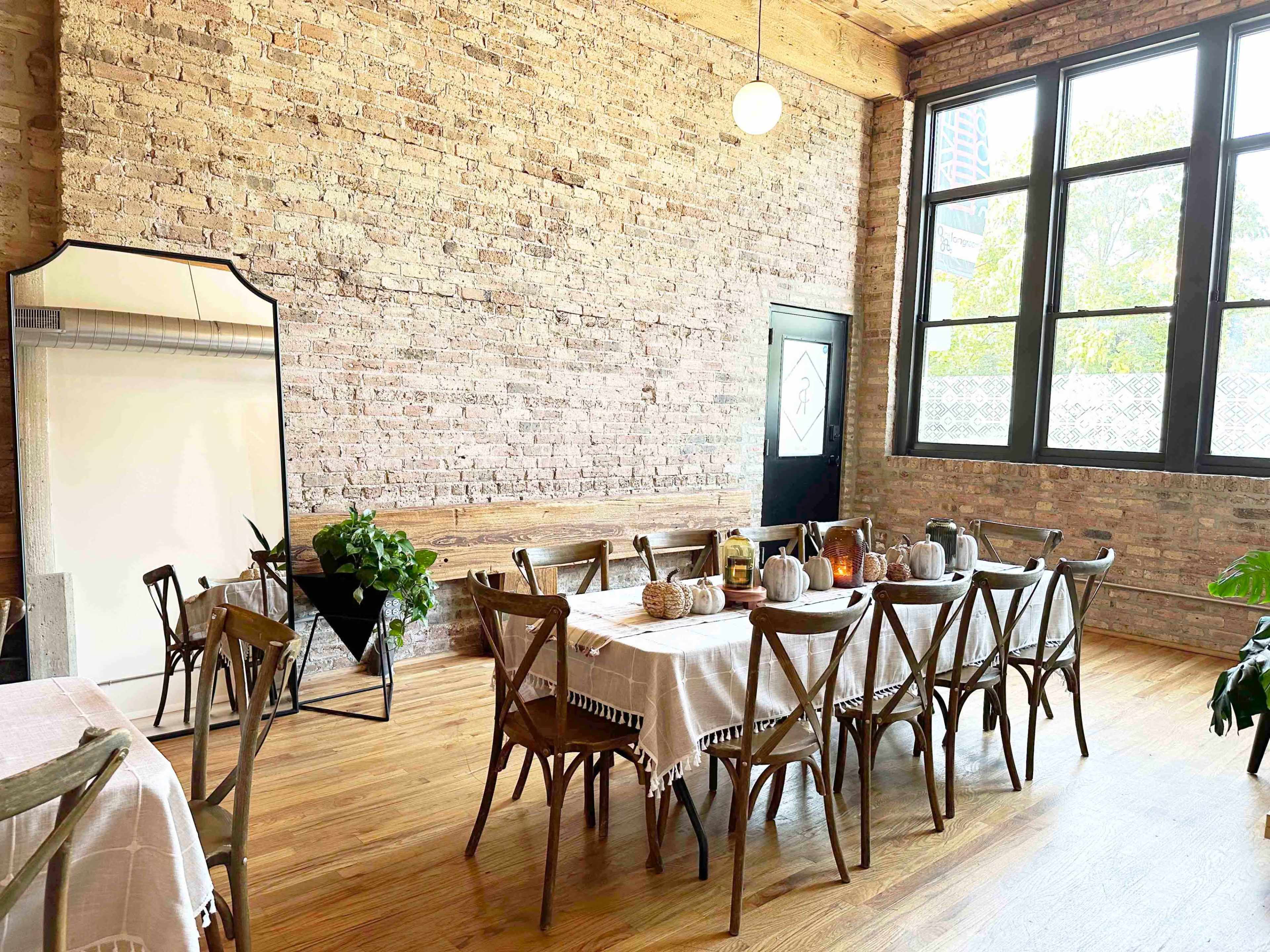 Natural Light Loft Event Space in Lakeview Image in Lake View, Chicago, IL