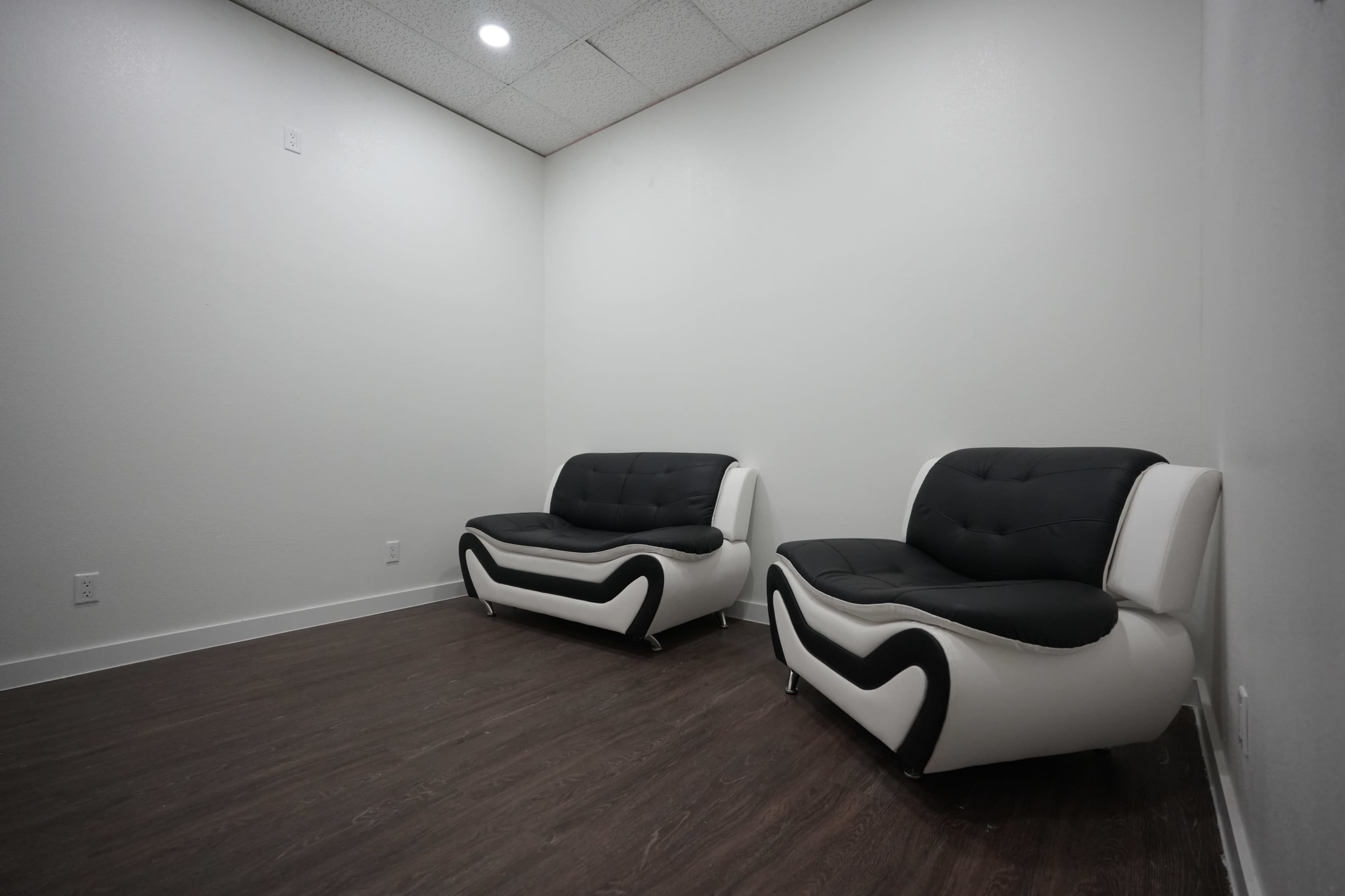 Urban Image in Skyline Retail, Mesquite, TX