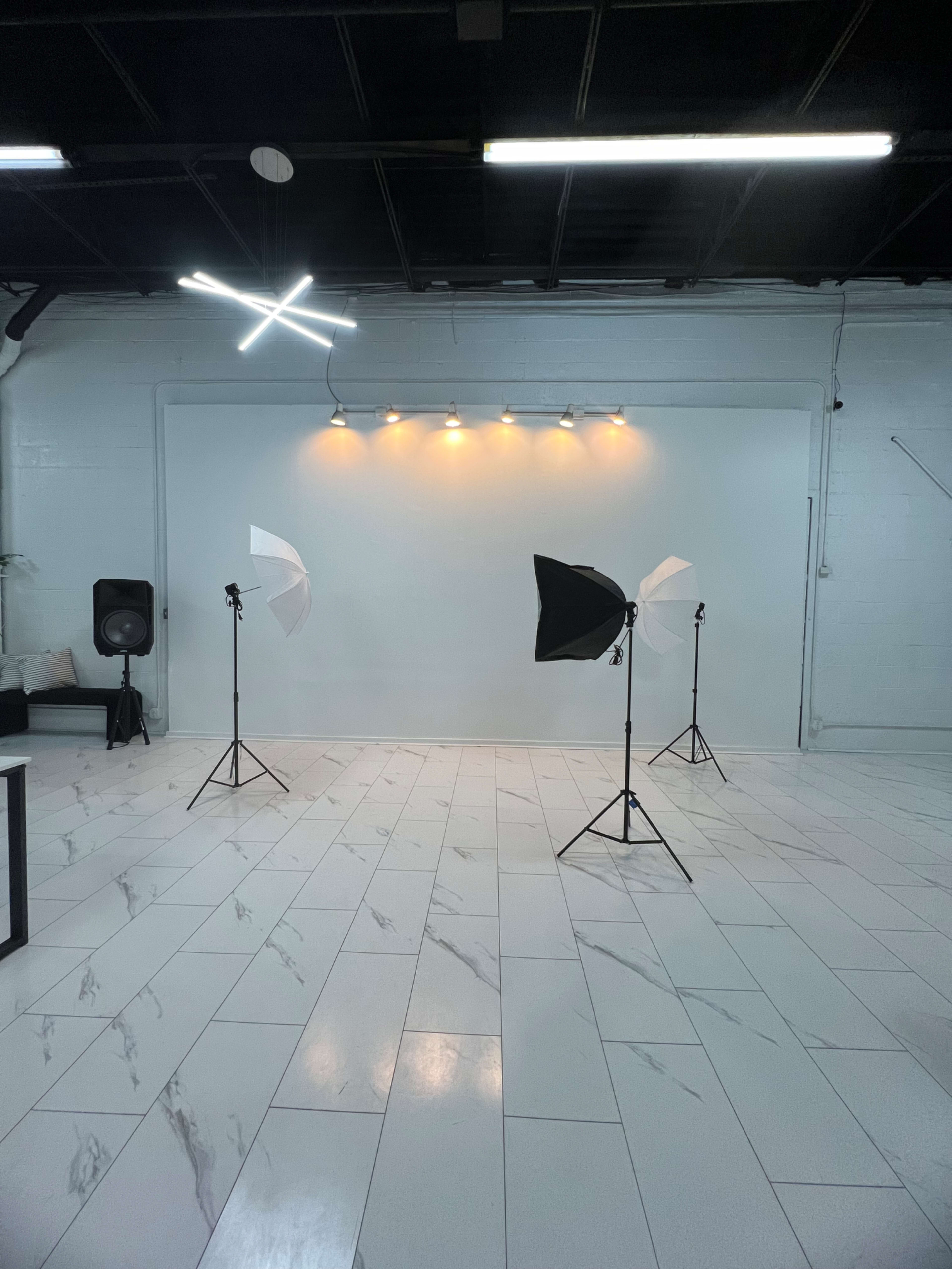 Modern Downtown Photo/Video Studio Space Image in St. Clair - Superior, Cleveland, OH