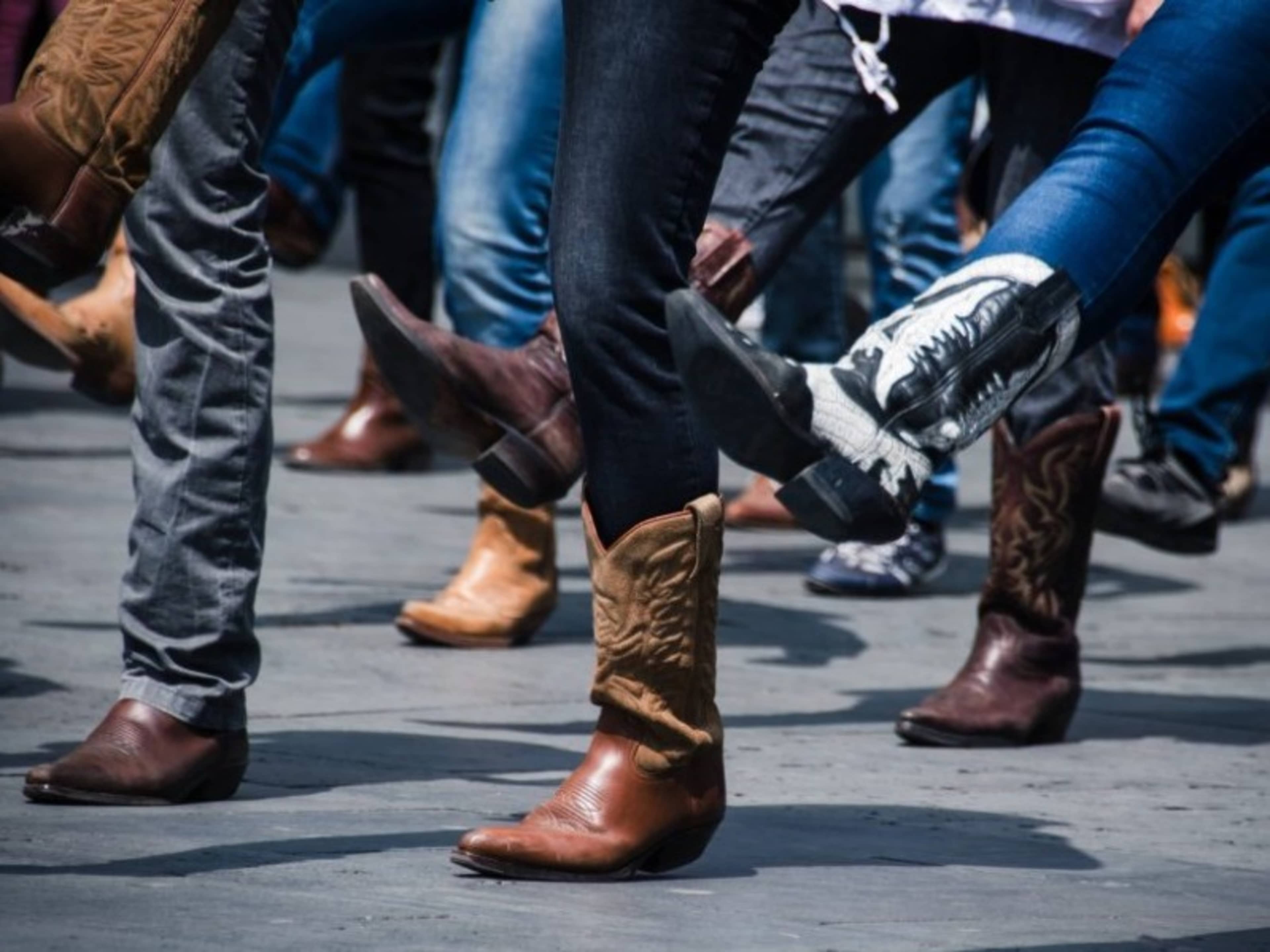 Country Line Dancing Lessons