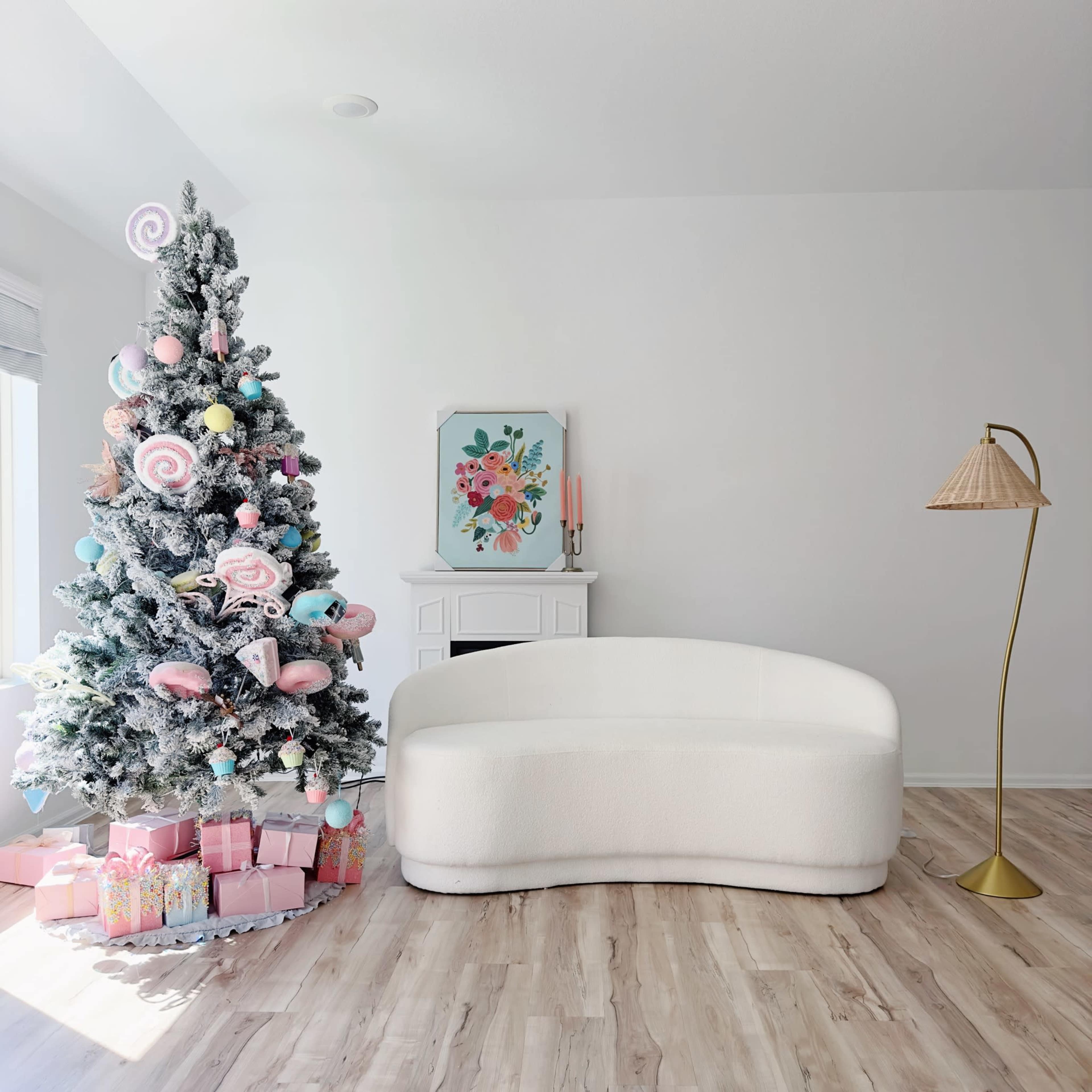 Modern Minimalist Natural Light studio Image in Richmond, Richmond, TX