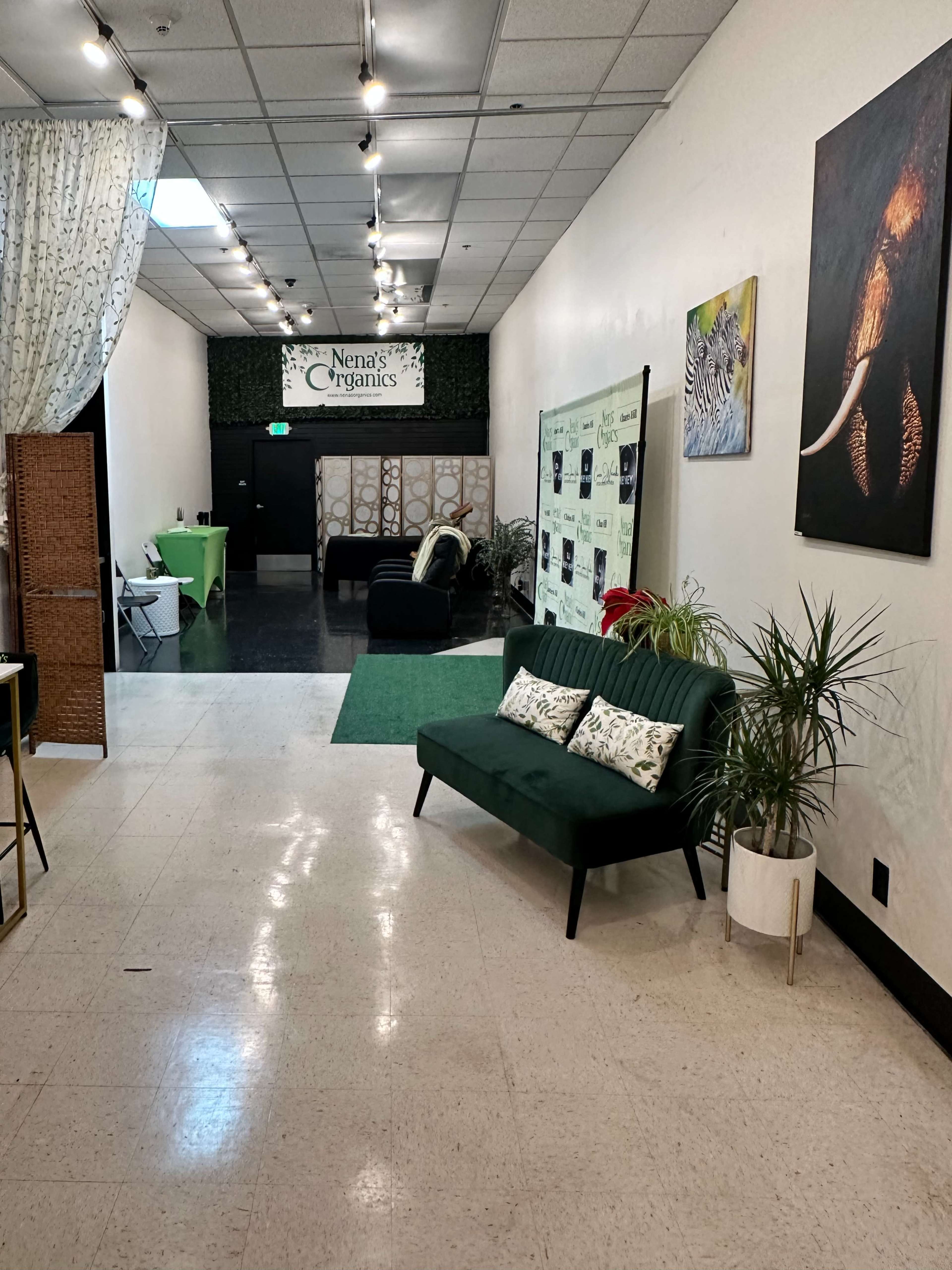 Wellness Sanctuary and Meeting Space Image in Baldwin Hills/Crenshaw, Los Angeles, CA