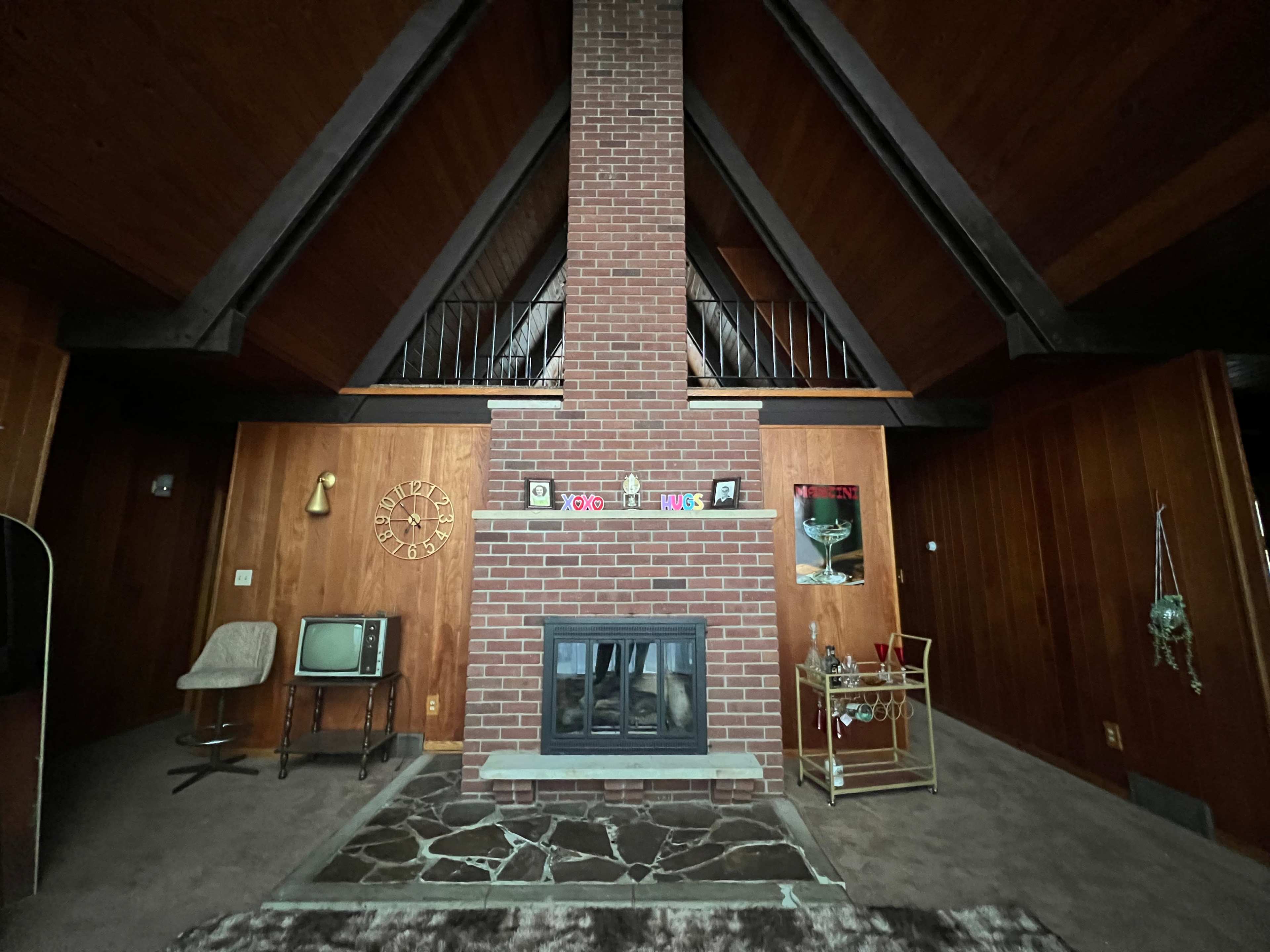 Retro cabin studio with an acre of land/woods! Image in Green, Green, OH