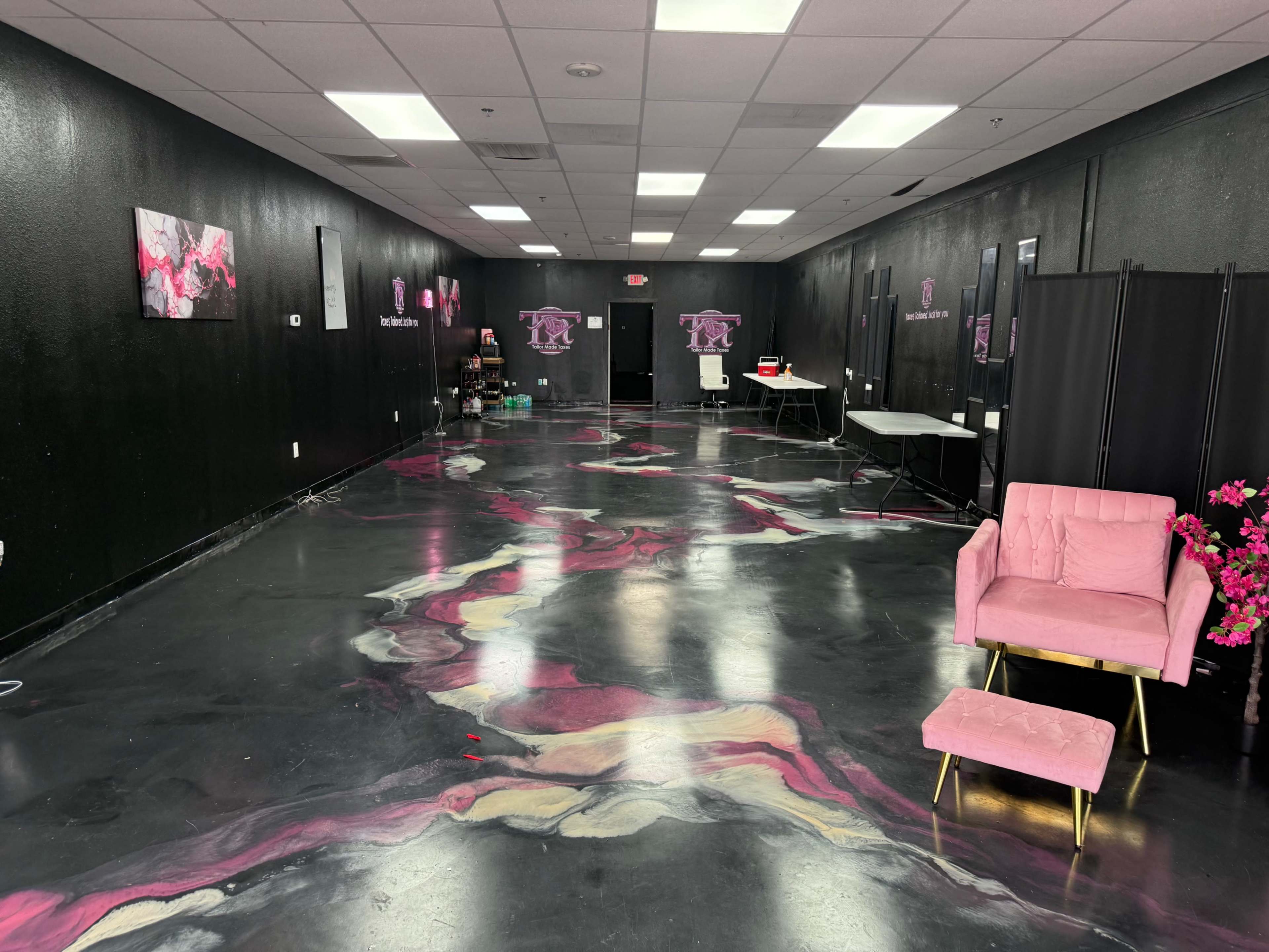 Vibe Space 🥳 With the Vibes & The Professionalism Image in Duncanville, Duncanville, TX