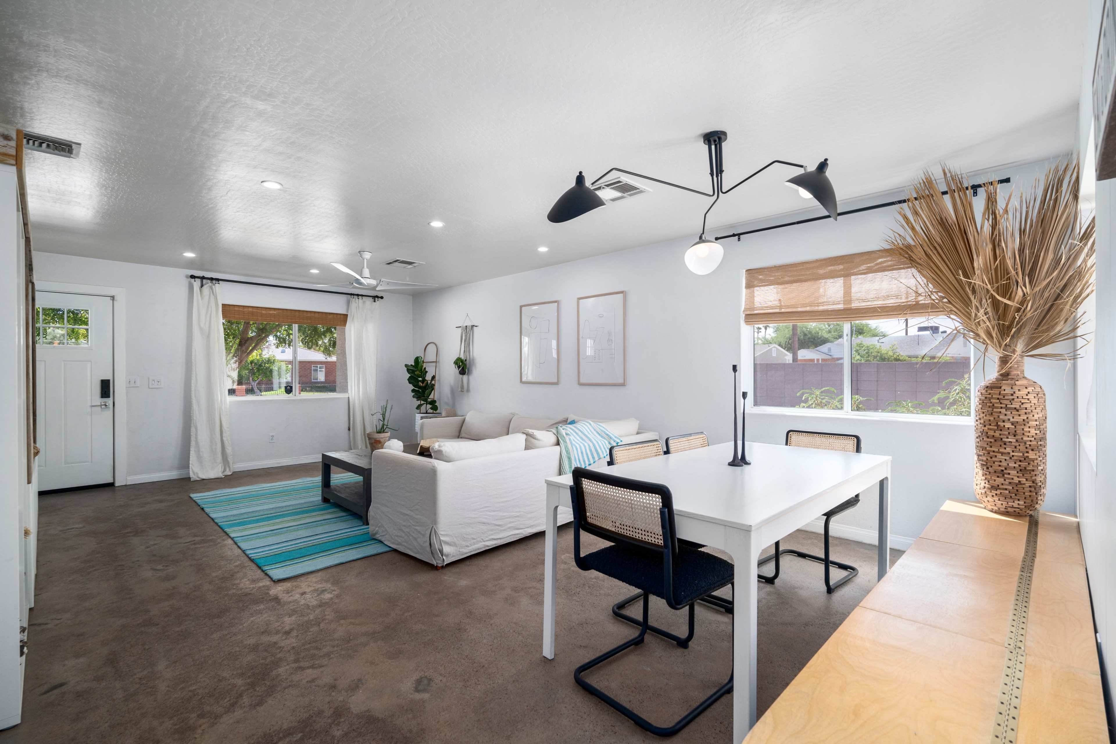 The Bodhi | Eclectic Bungalow | Fresh Design | Relaxed California Vibes Image in Encanto Village, Phoenix, AZ