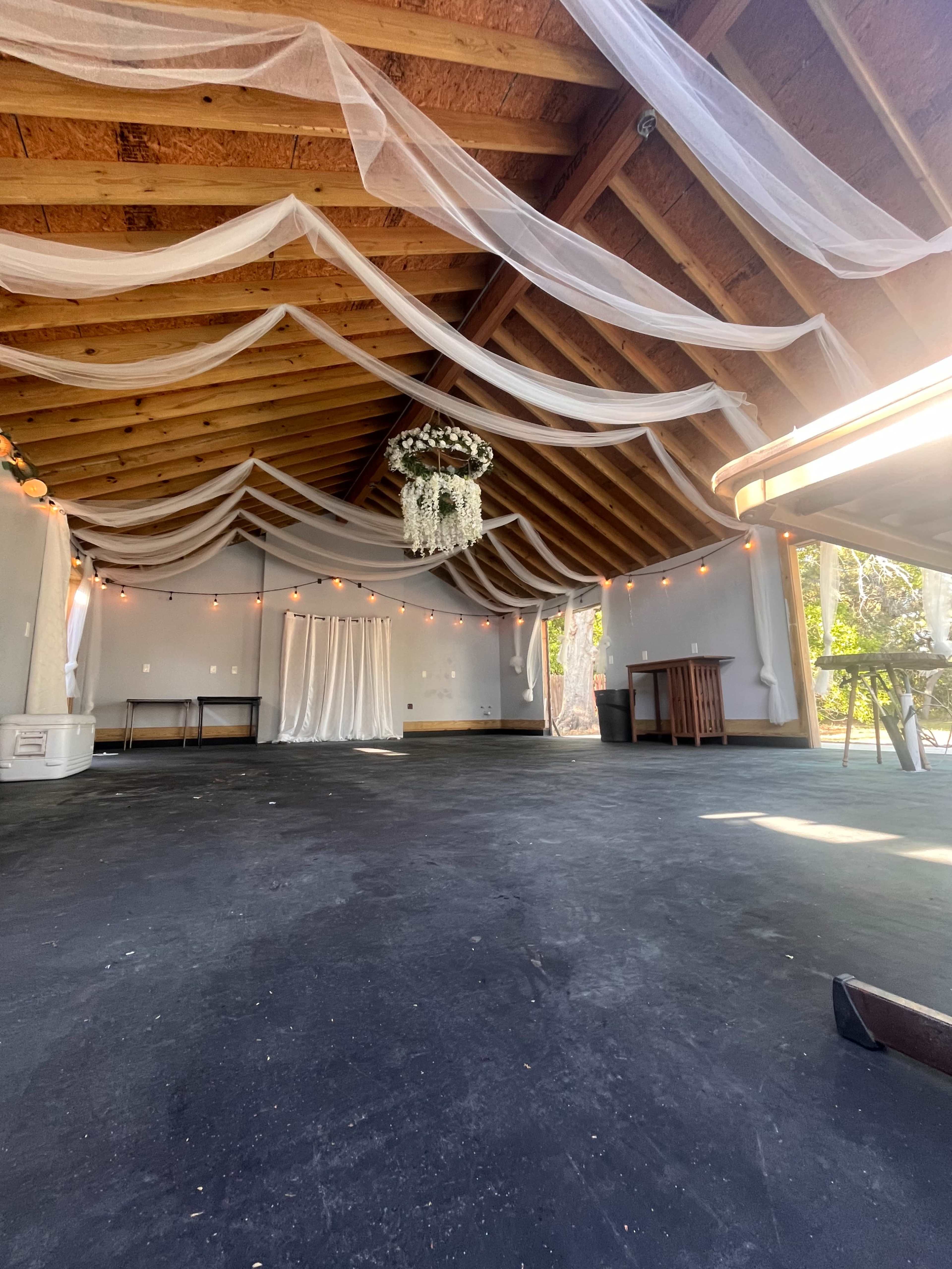 Covered outdoor event venue in the heart of the ICW/Mayo Clinic area.  This beautiful backyard space is a blank canvas for your special event! Image in Golden Glades/The Woods, Jacksonville, FL