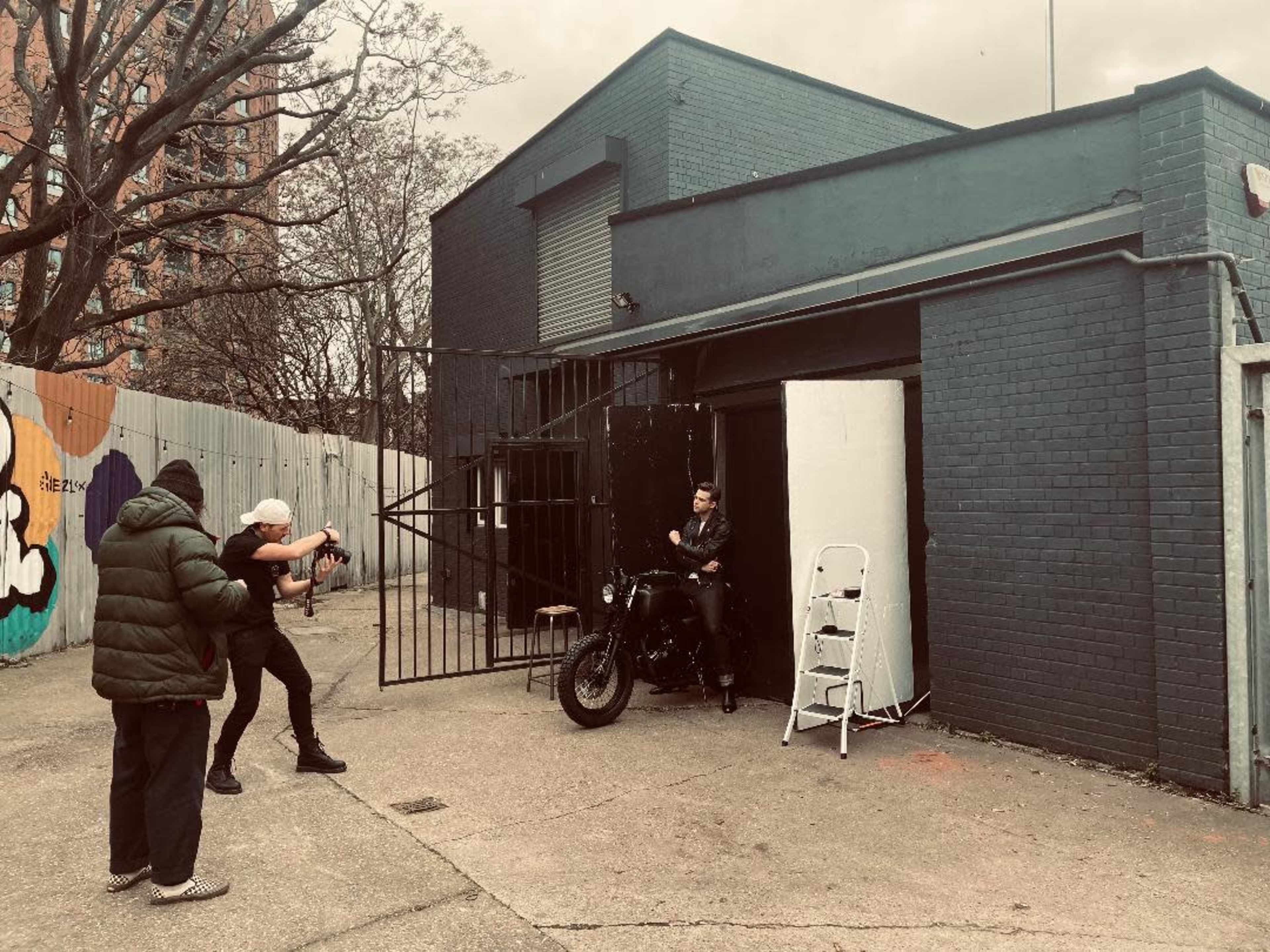 Private courtyard suitable for music video's, outdoor filming, car scenes Image in London, London, ENG